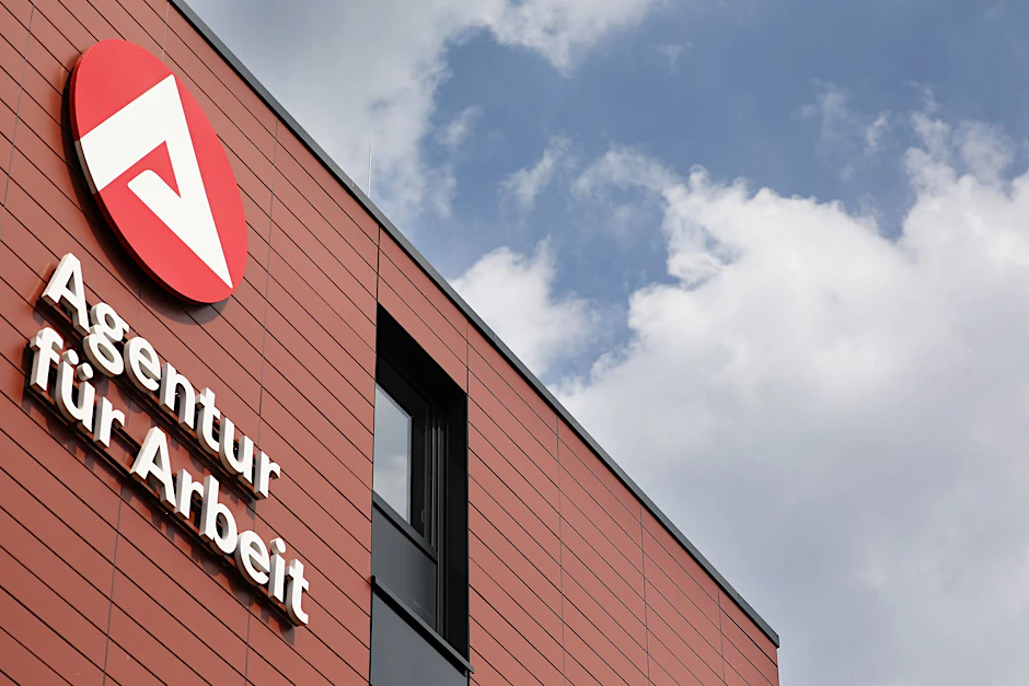 ARCHIV - «Dem Arbeitsmarkt fehlt nach wie vor der konjunkturelle Rückenwind. Somit bleibt die Frühjahrsbelebung schwach», heißt es aus dem Vorstand der Bundesagentur für Arbeit.  