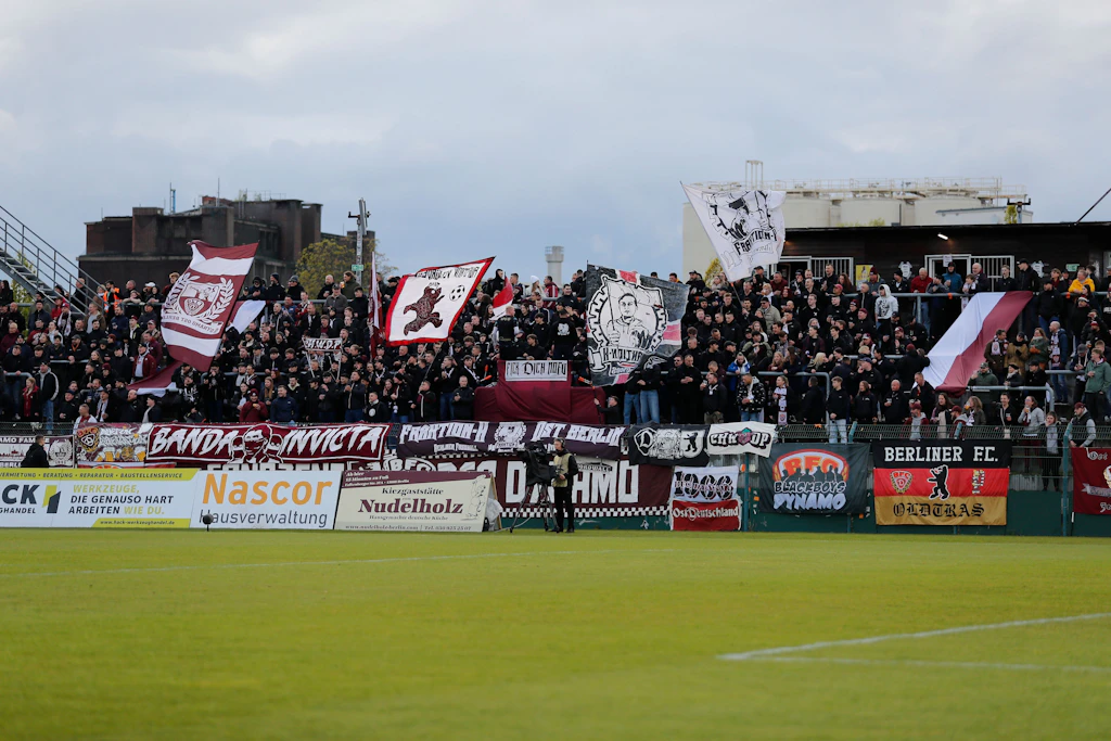 Aufstiegspleite: Politik und Mommsenstadion gaben dem BFC Dynamo den Rest