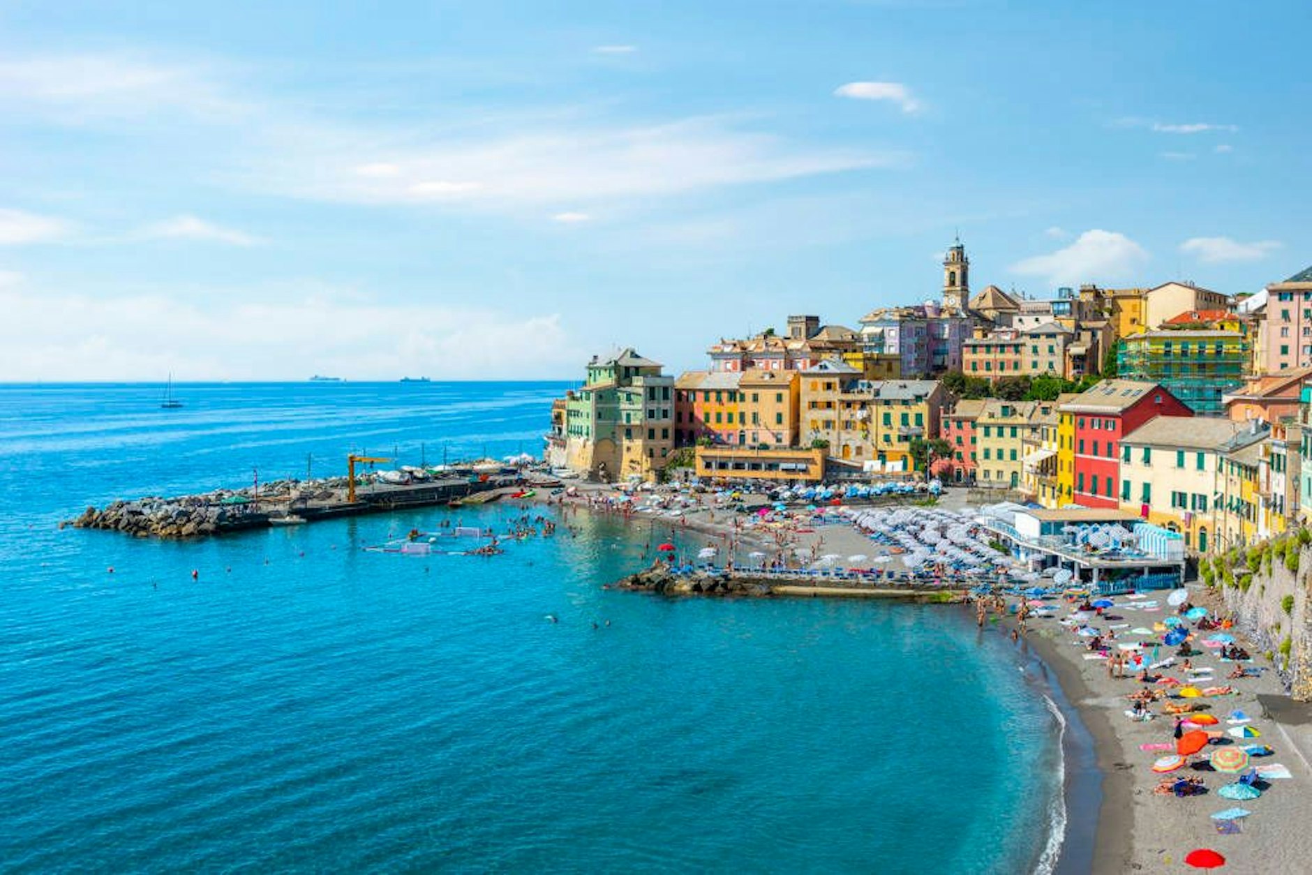 Bogliasco in der italienischen Riviera: Strandbadbetreiber könnten hier bald harte europäische Konkurrenz bekommen.