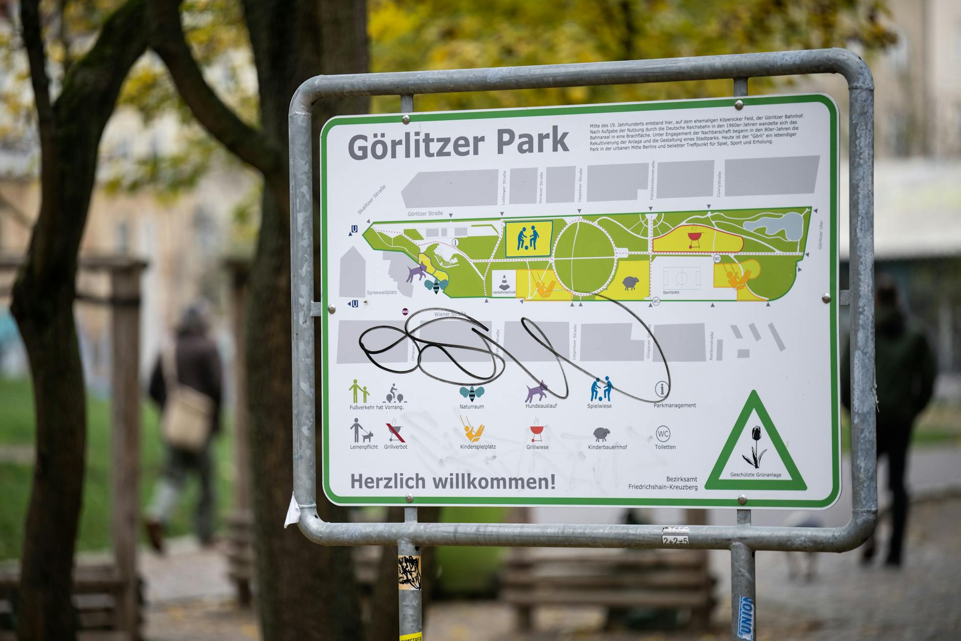 Die Sicherheit im Görlitzer Park in Berlin-Kreuzberg ist wieder in den Fokus von Polizei und Politik gerückt. 