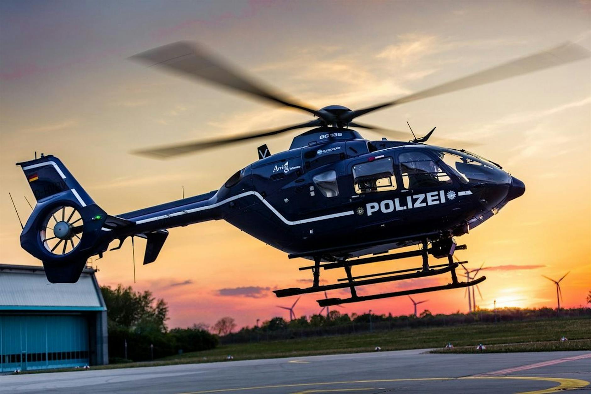 „Pirol“: Der Polizei-Hubschrauber überwacht seit 20 Jahren Berlin und Brandenburg