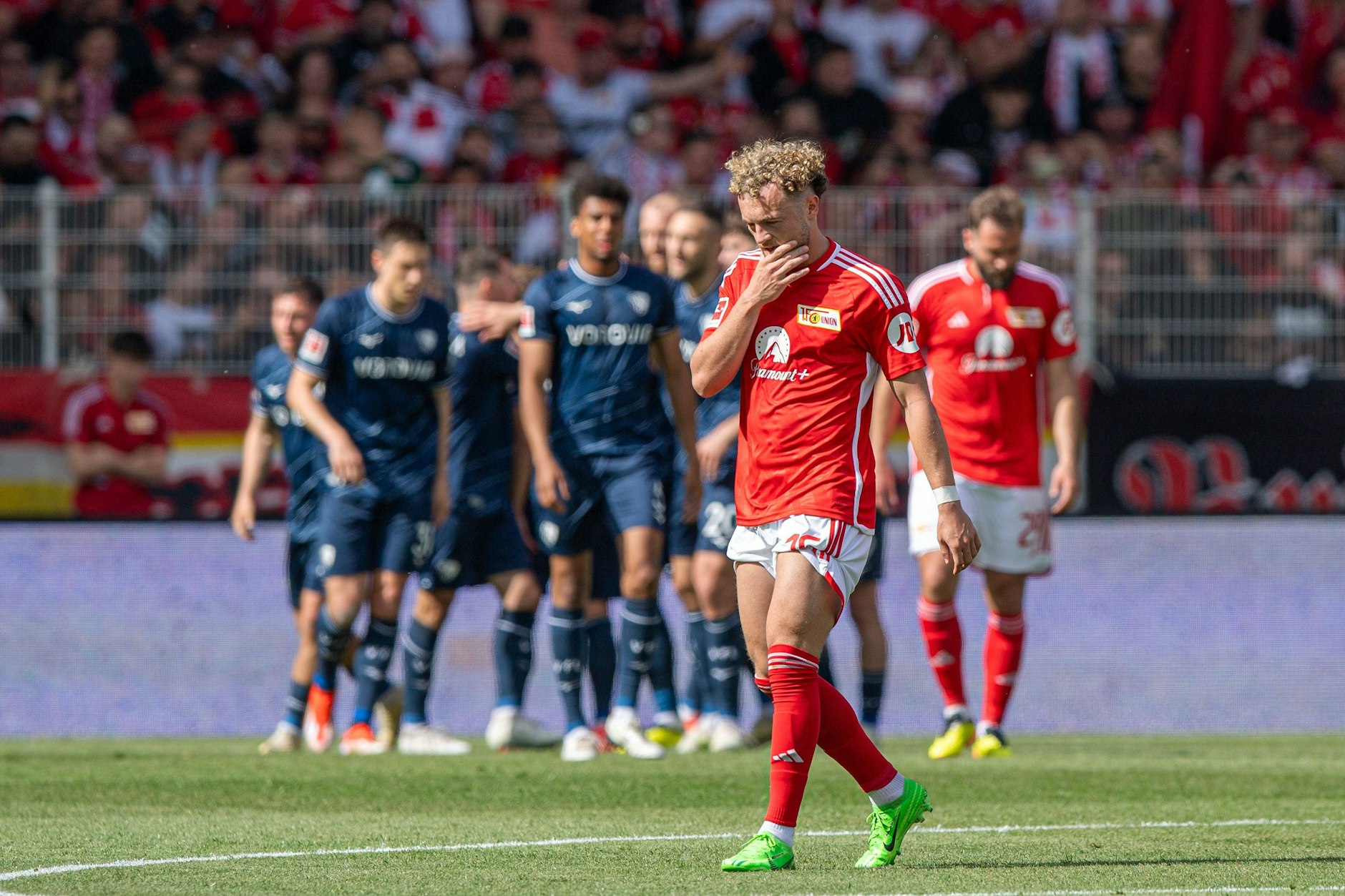 Benedict Hollerbach und der 1. FC Union verlieren gegen den VfL Bochum 3:4 und rutschen damit immer weiter in den Tabellenkeller.&nbsp;