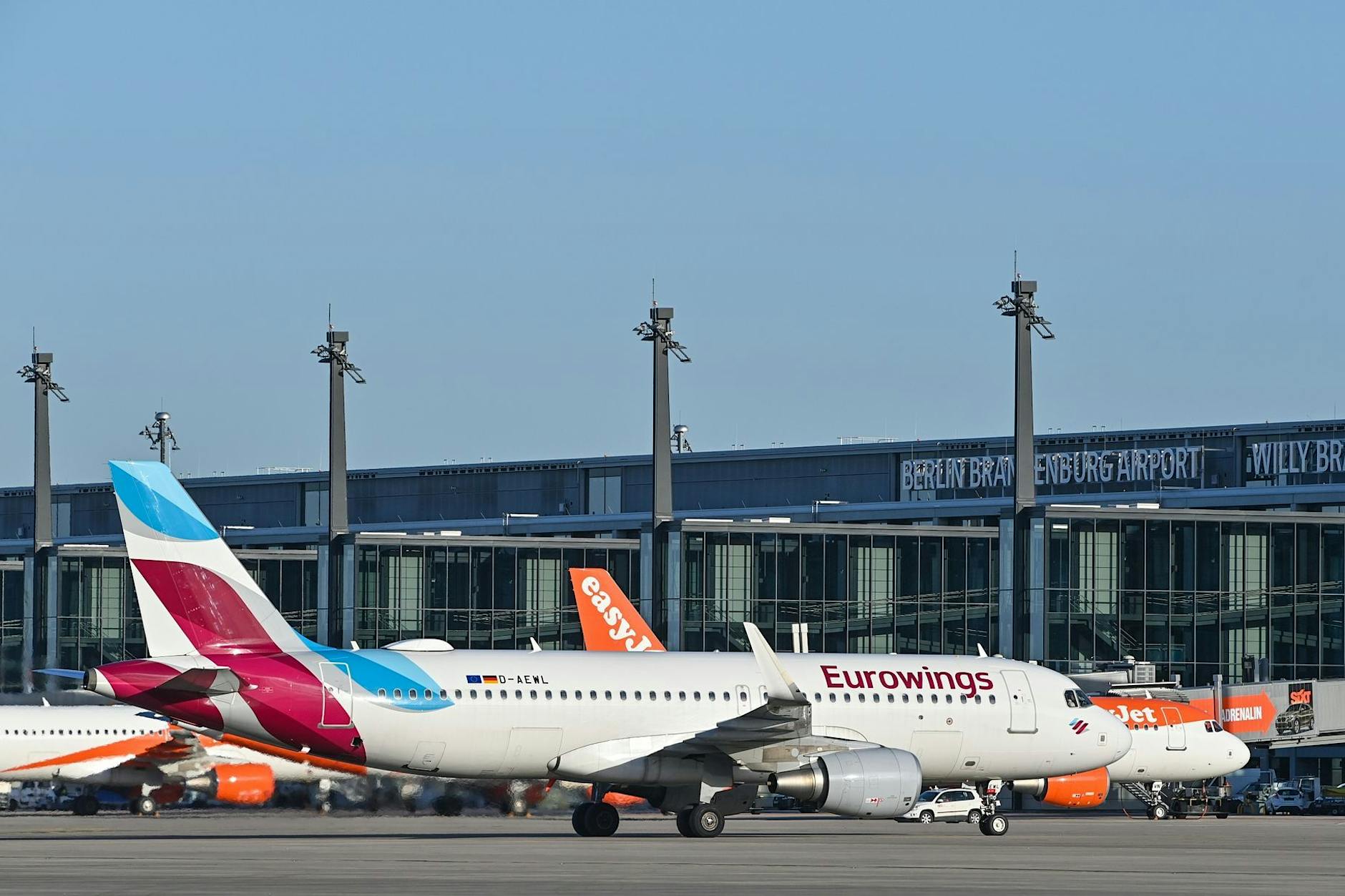 Neue Ziele am Flughafen BER: Eurowings nimmt Jerewan und Tivat ins Angebot auf