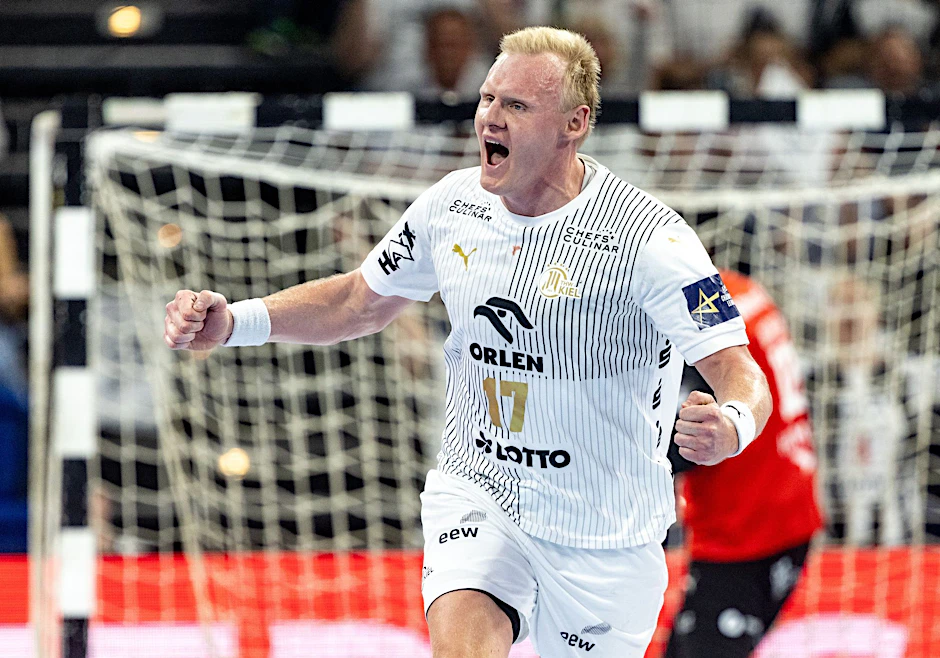 Kiels Patrick Wiencek feiert einen Treffer. Am Ende gelingt dem THW er Einzug unter die besten Vier.  
