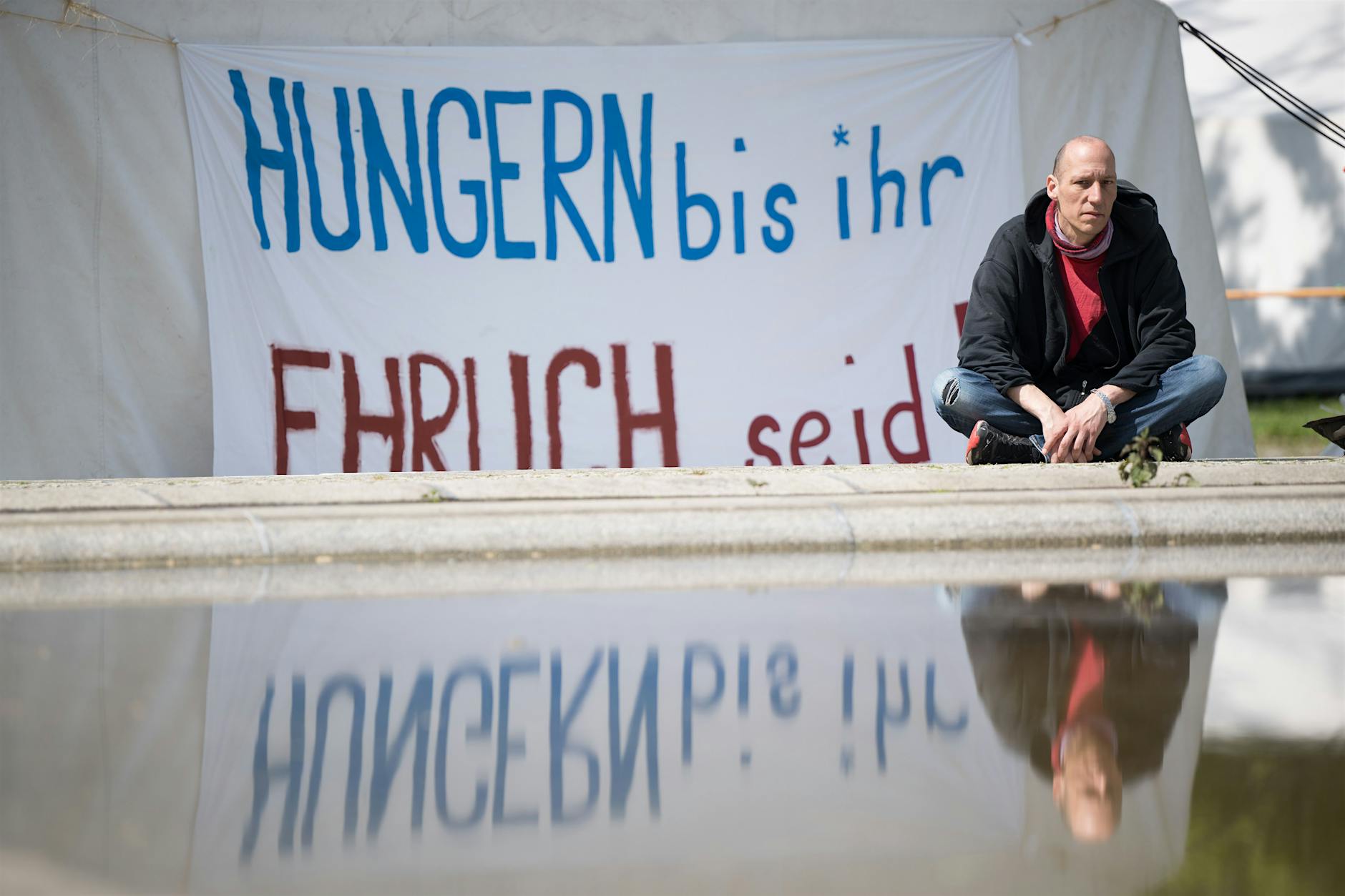 Hungerstreik-Protestcamp in Berlin: Teilnehmer in kritischem Zustand