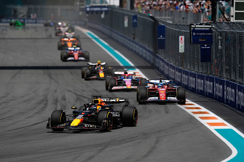 Red-Bull-Pilot Max Verstappen baute seinen Vorsprung im WM-Klassement weiter aus.  