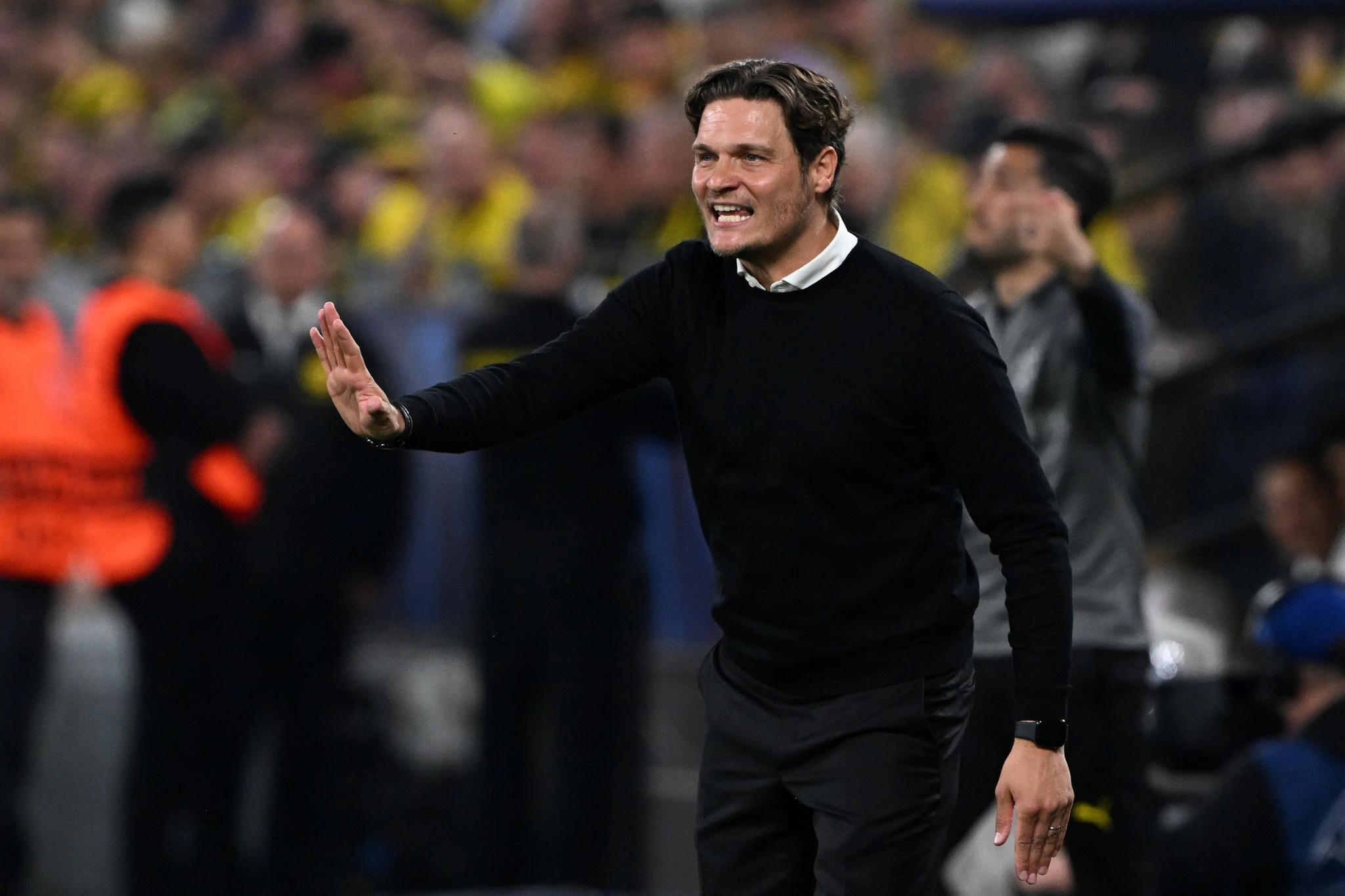 Dortmunds Cheftrainer Edin Terzic setzte auf die gleiche Startelf wie im Viertelfinal-Rückspiel gegen Atlético.  
