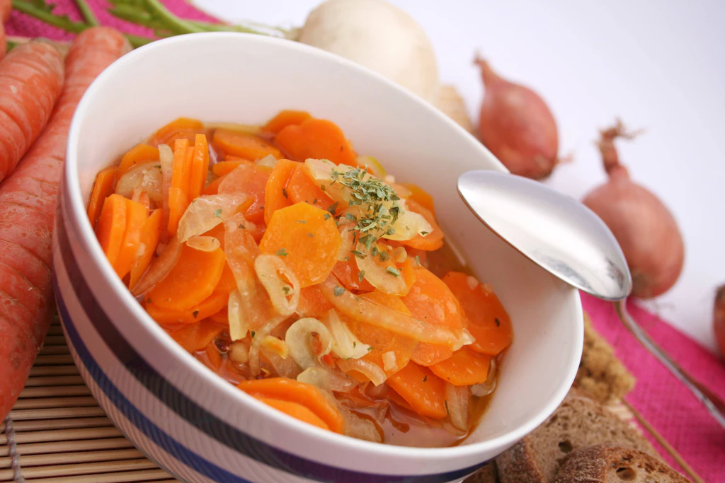 Schneller Möhreneintopf: Omas DDR-Rezept ist das beste