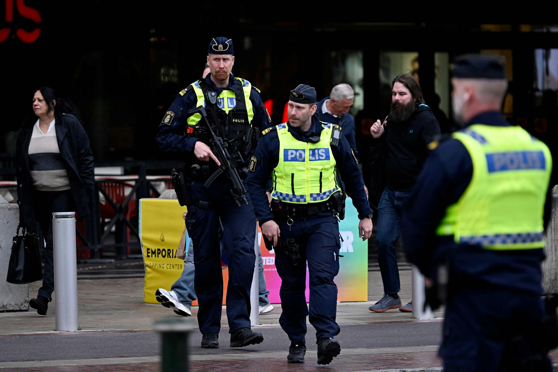 Die Polizei zeigt massiv Präsenz im Umfeld des ESC.