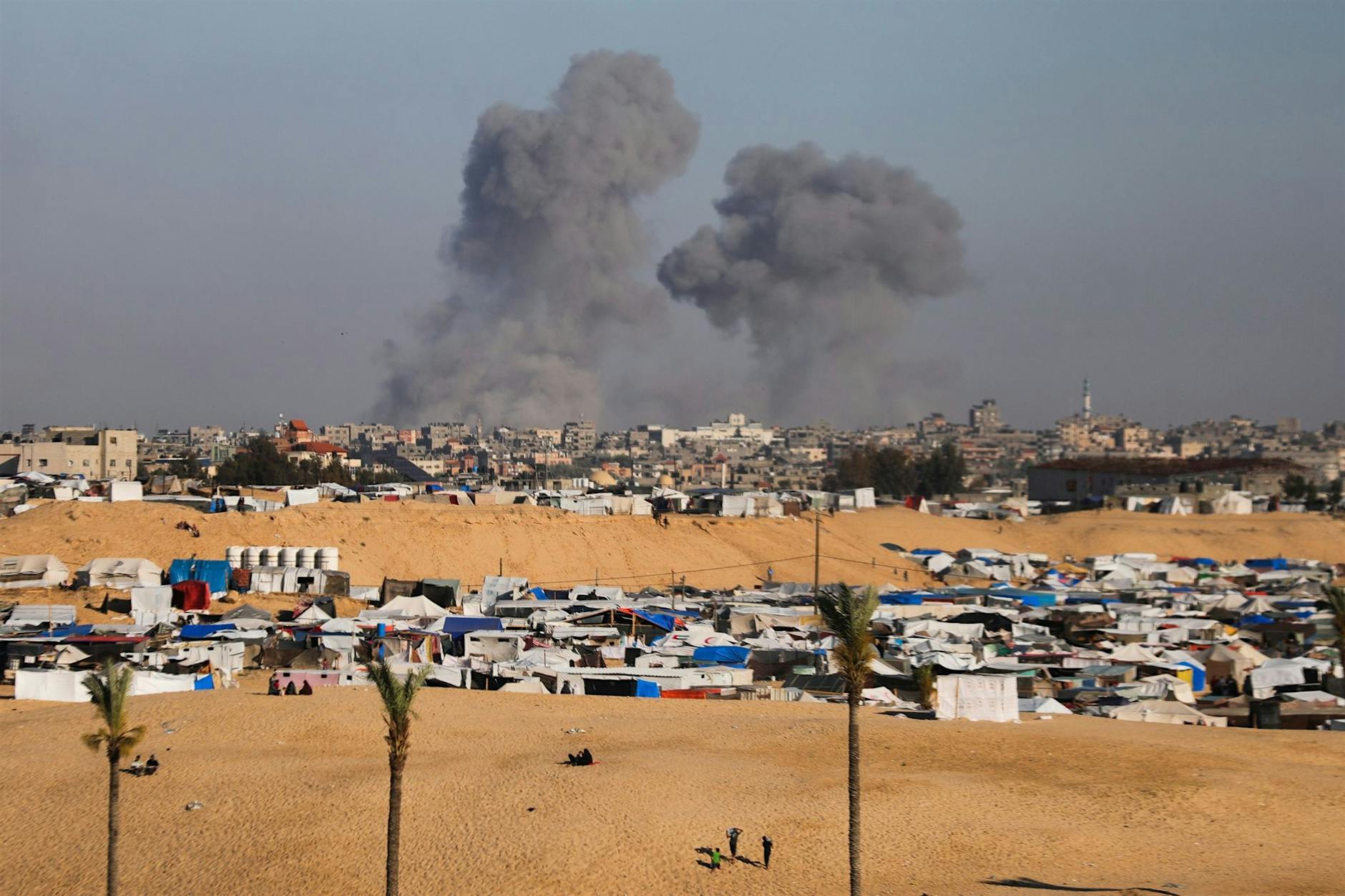 Israelische Armee meldet: Kontrolle über Grenzübergang Rafah übernommen