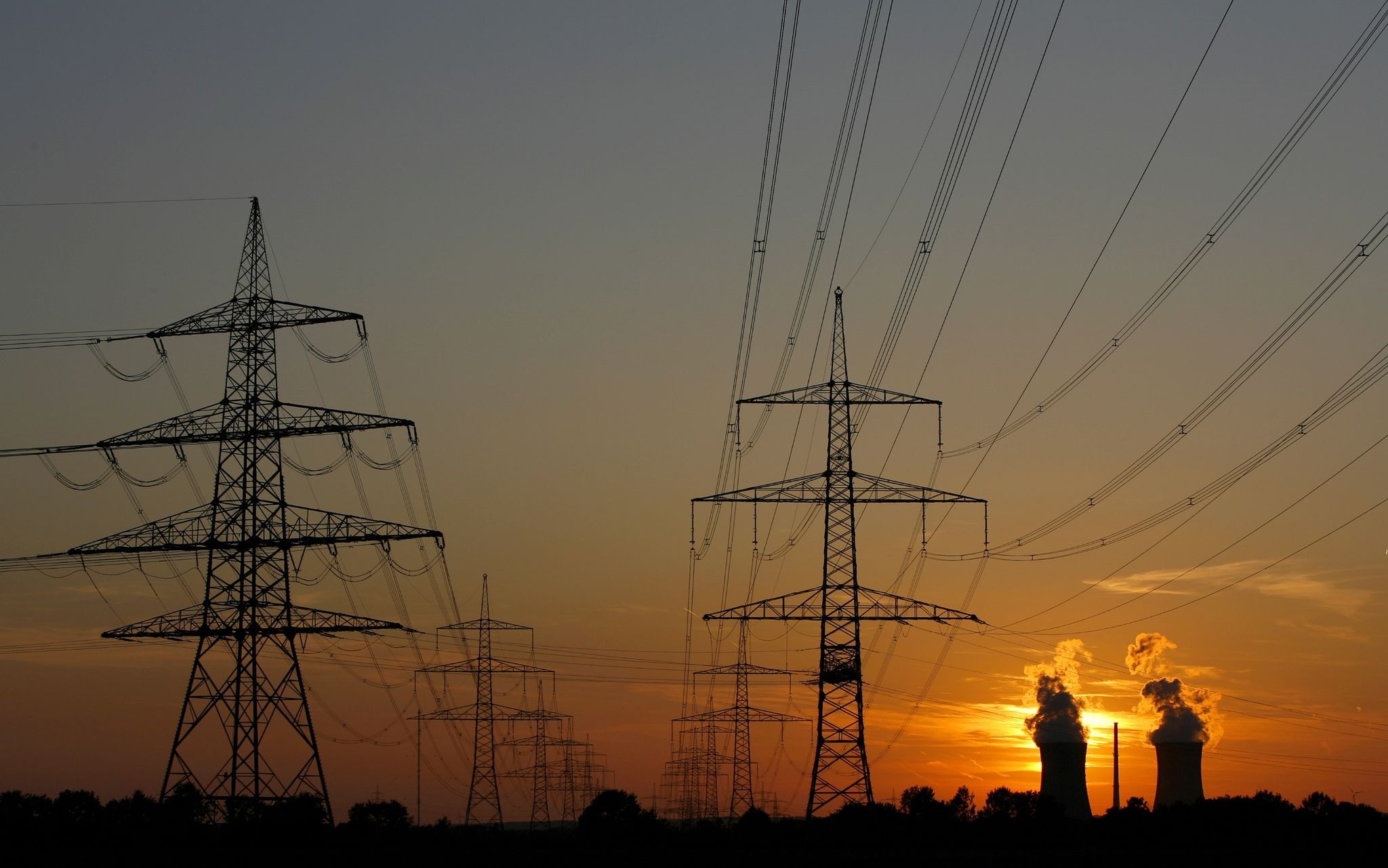 Teurer Netzausbau: Umweltökonom schlägt eine radikale Lösung vor