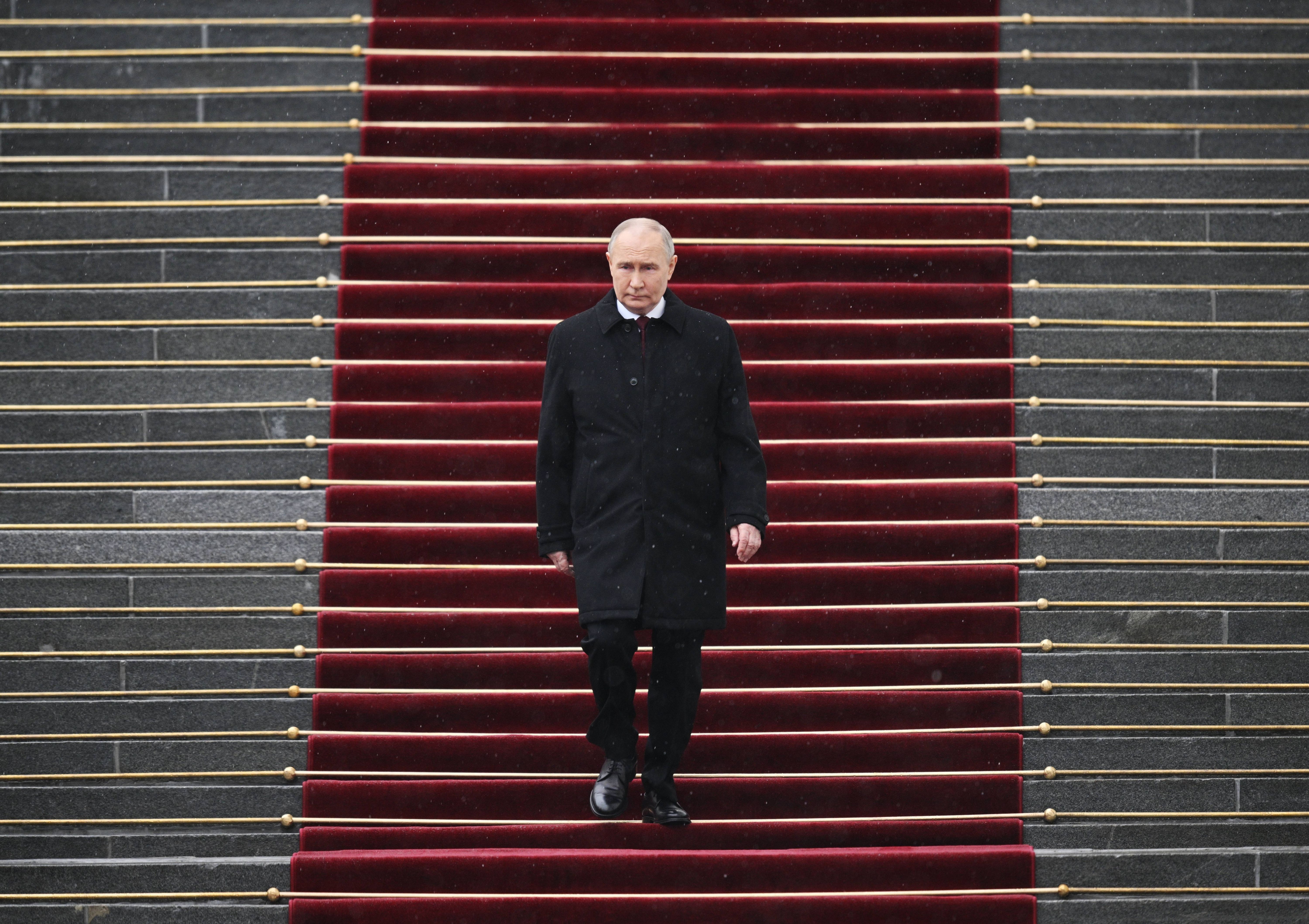 Warum Putins Russland wie die Sowjetunion über Nacht zusammenbrechen könnte