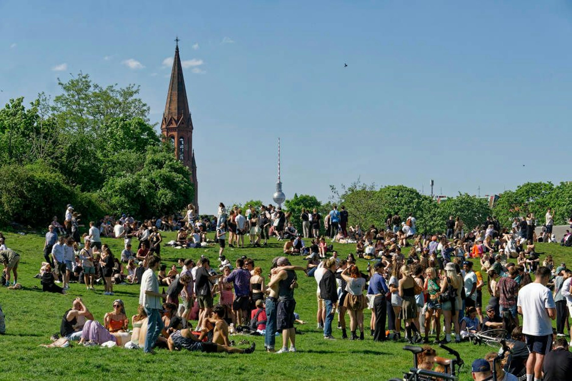 Zwei neue Feiertage soll es in Berlin bald geben.