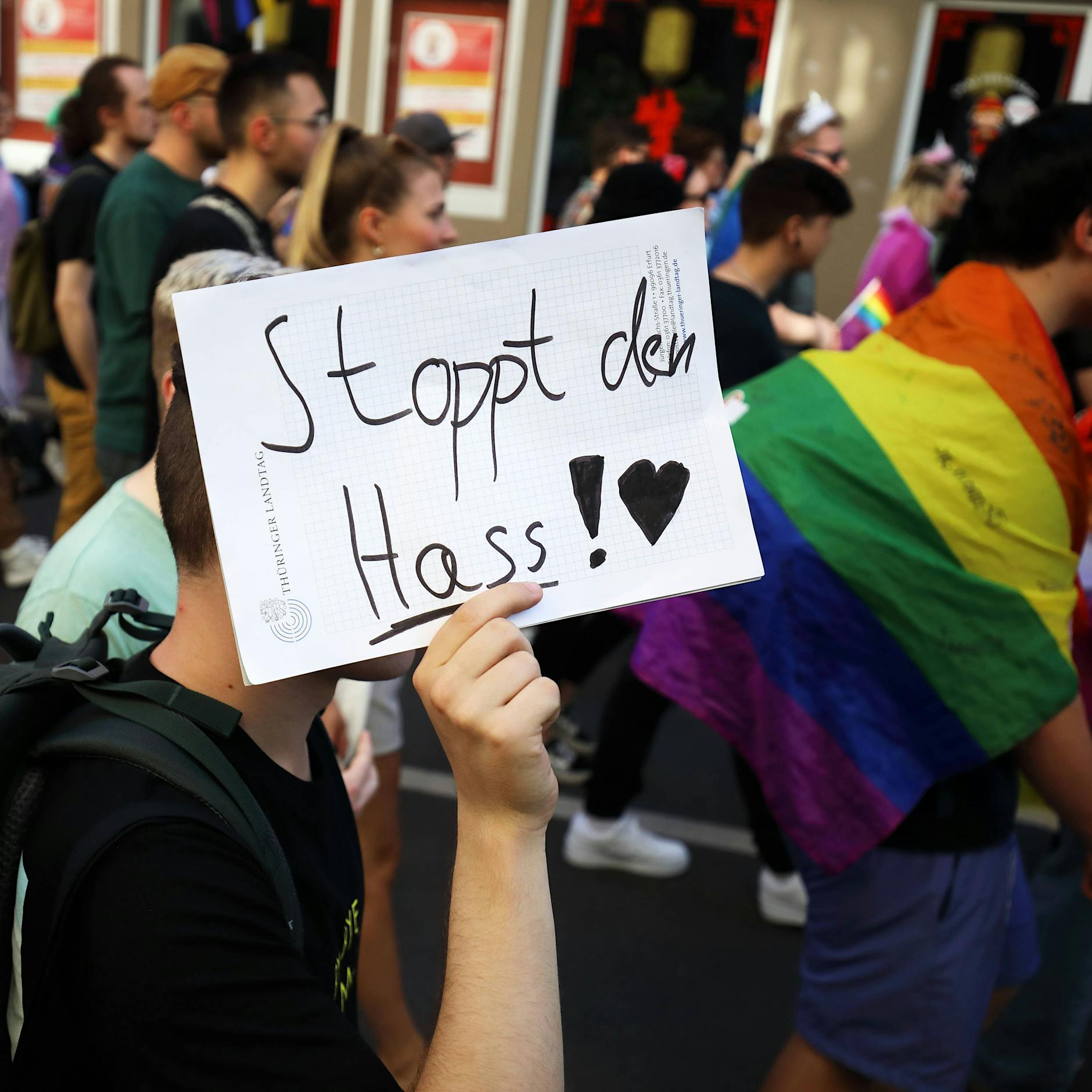 Immer mehr Anzeigen! Schwule, Lesben und Transsexuelle in großer Angst