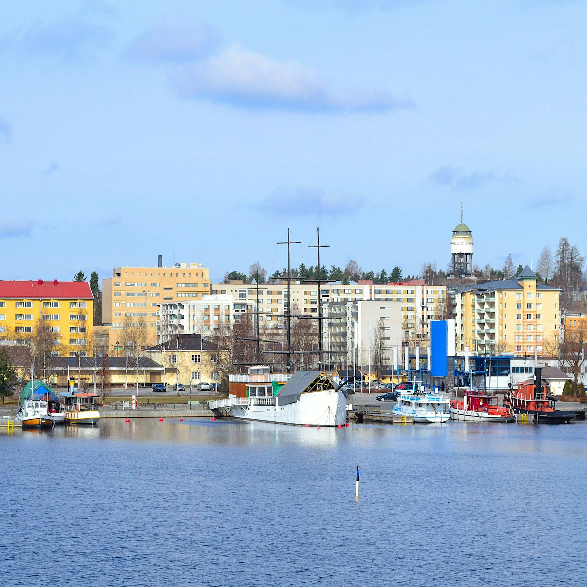 Finnlands Angst vor dem Dritten Weltkrieg: Nato-Basis in Mikkeli spaltet das Land