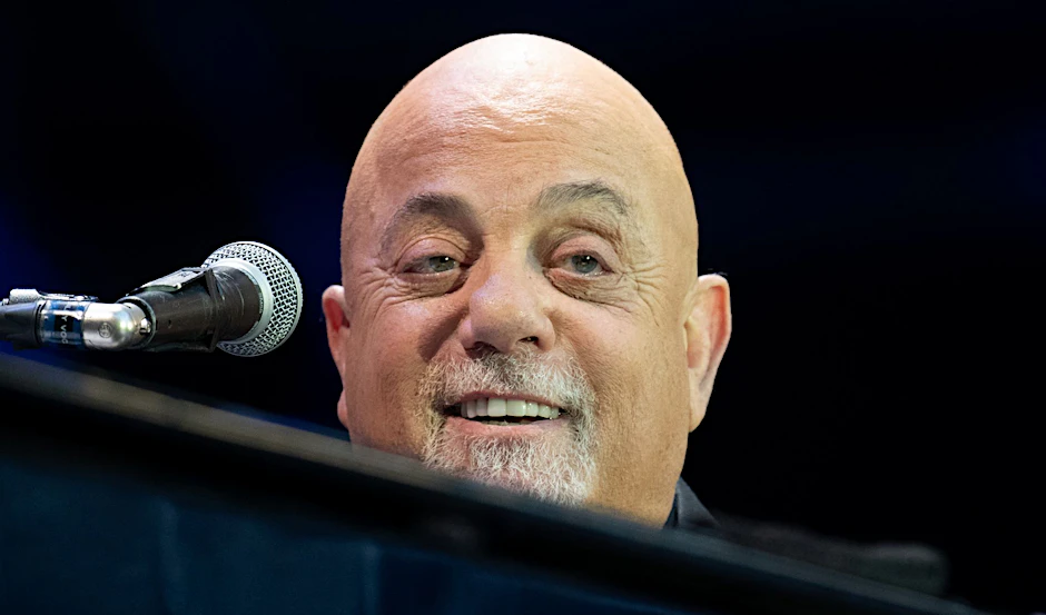 ARCHIV - Billy Joel hat mit «Turn the Lights Back On» zum ersten Mal seit Jahrzehnten wieder einen neuen Song veröffentlicht (Archivbild).  