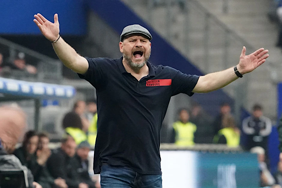 Steffen Baumgart rechnet mit seinen Kritikern ab.  