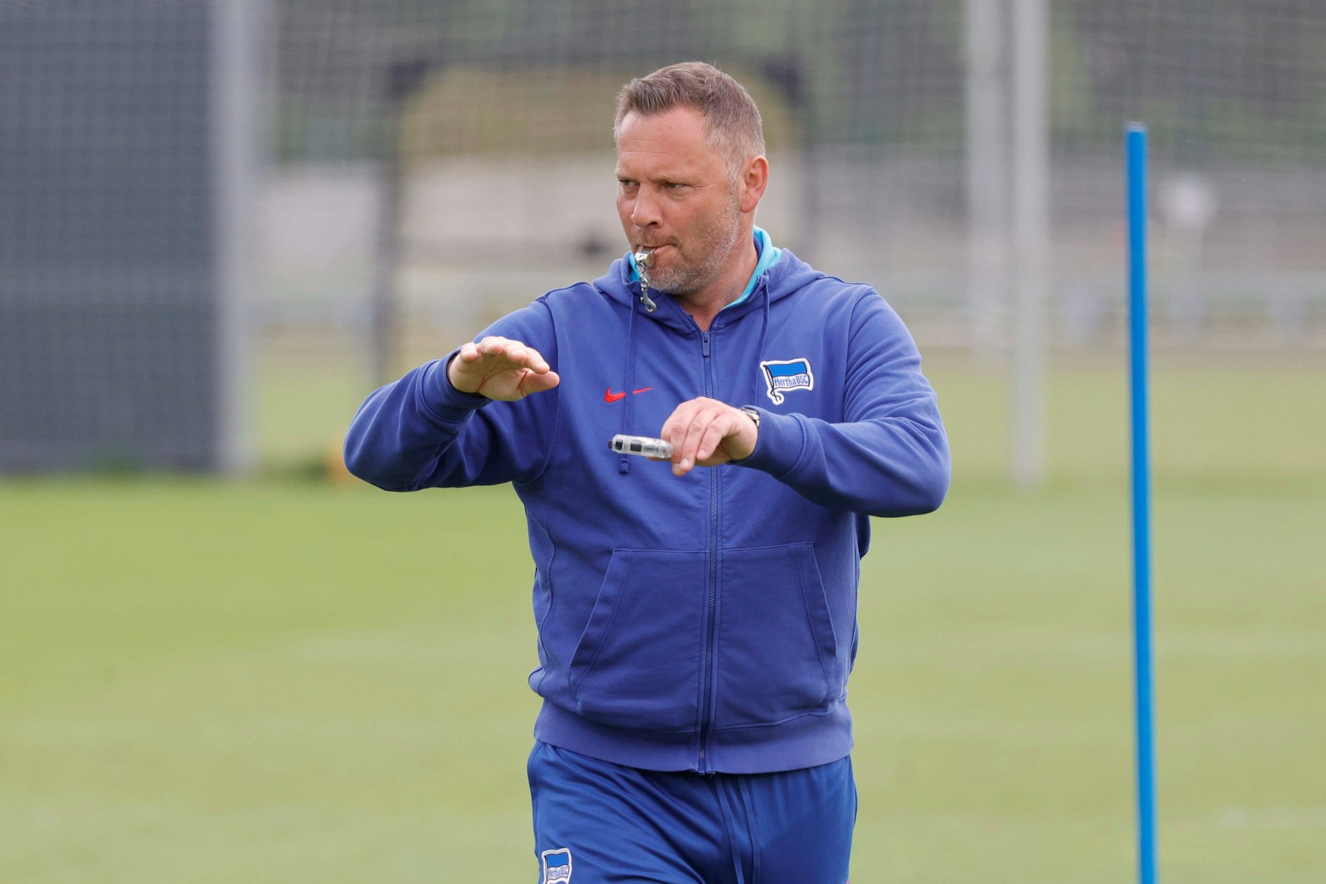 Anpfiff zum letzten Heimspiel der Saison 2023/24 gegen Kaiserslautern. Herthas Trainer Pal Dardai lässt nochmal das Team rotieren.
