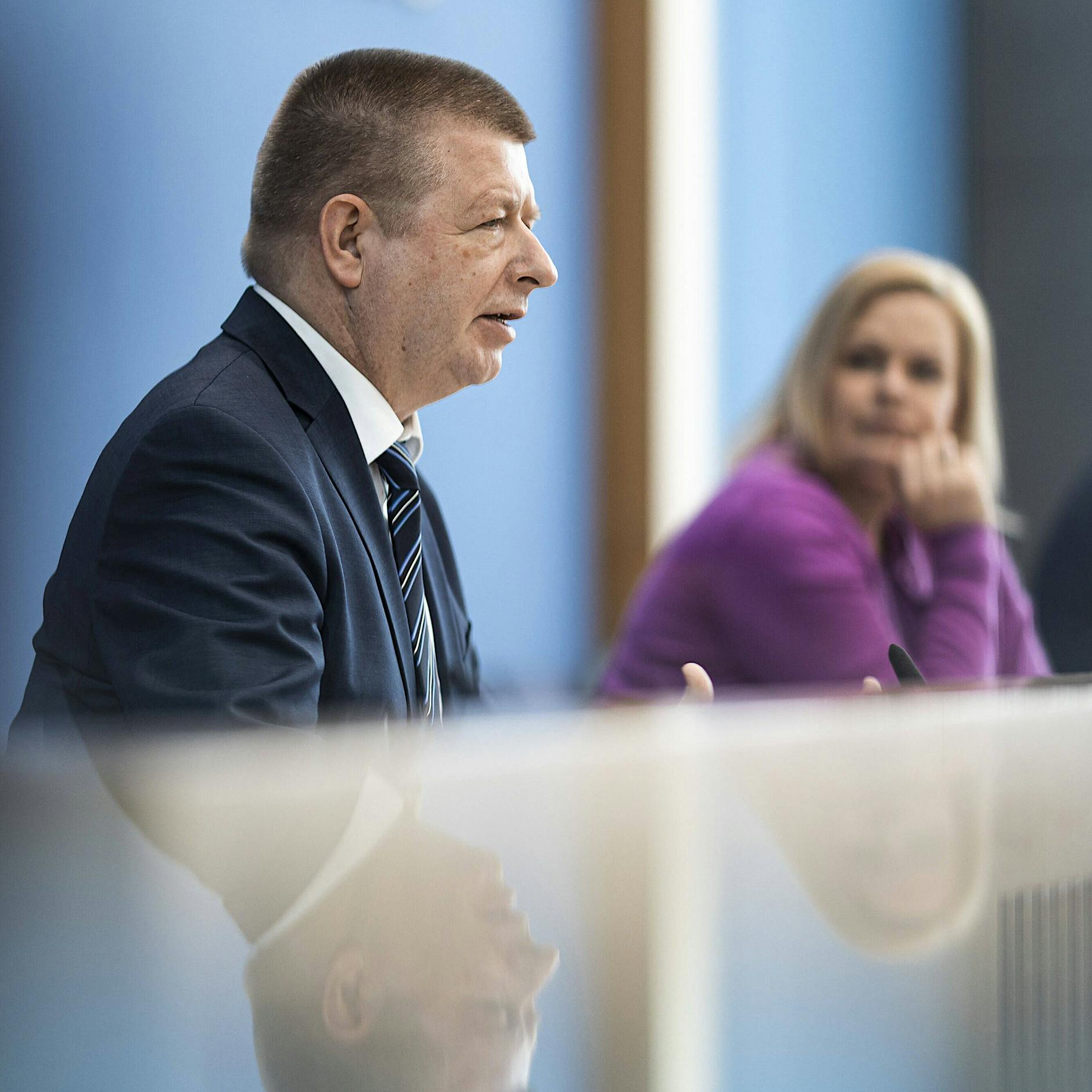 Verfassungsschutz auf totalitären Abwegen?