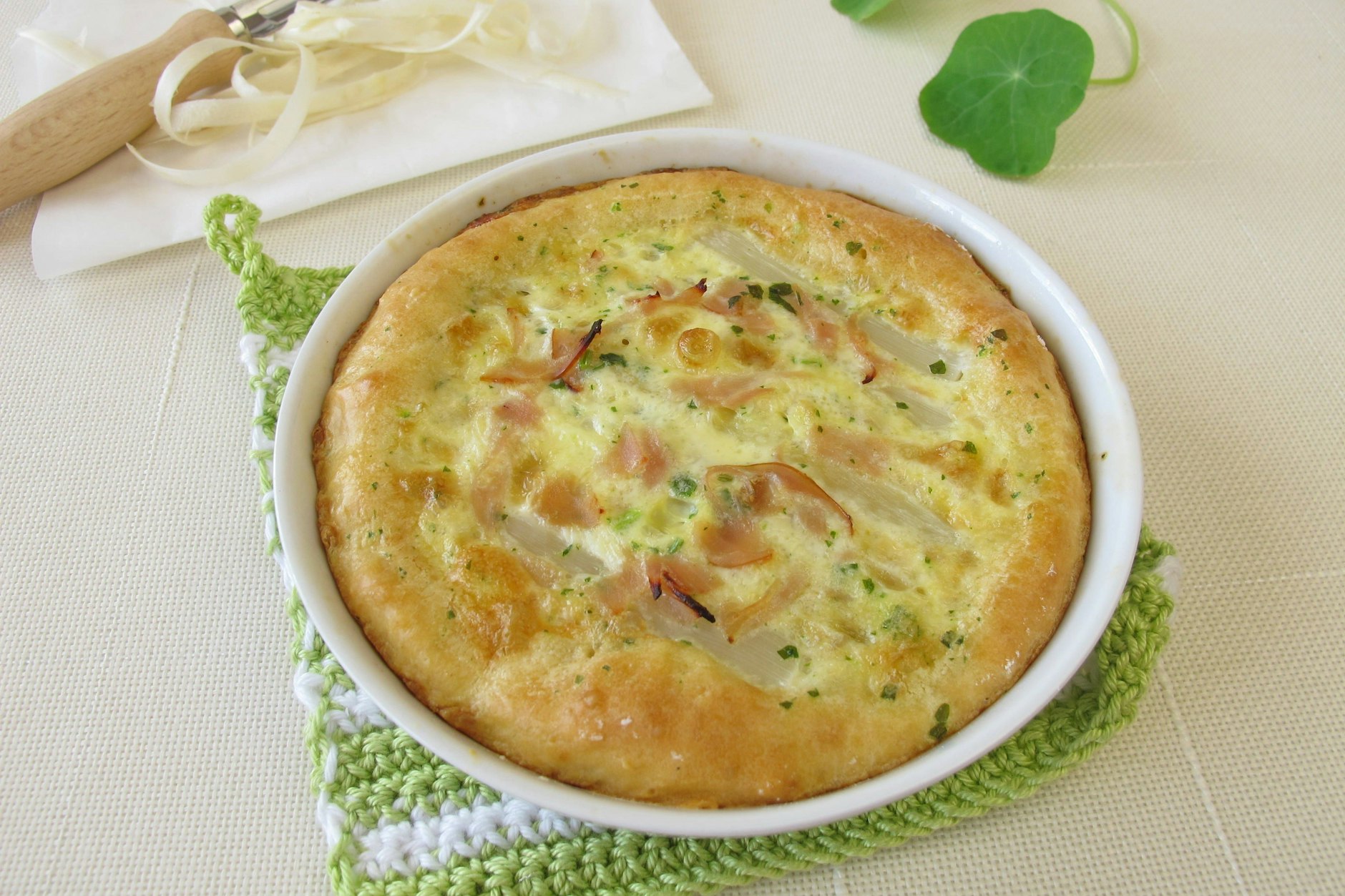 Omas Spargelquiche - so lecke rund ganz schnell gemacht.