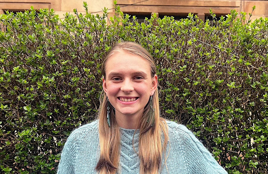 HANDOUT - Die Studentin Lina Pfeiffer. Die 22-Jährige hat eine Online-Karte entwickelt, auf der Personen aus Berlin und Brandenburg ihre persönlichen Erfahrungen mit dem Klimawandel teilen können.   /dpa/Archivbild