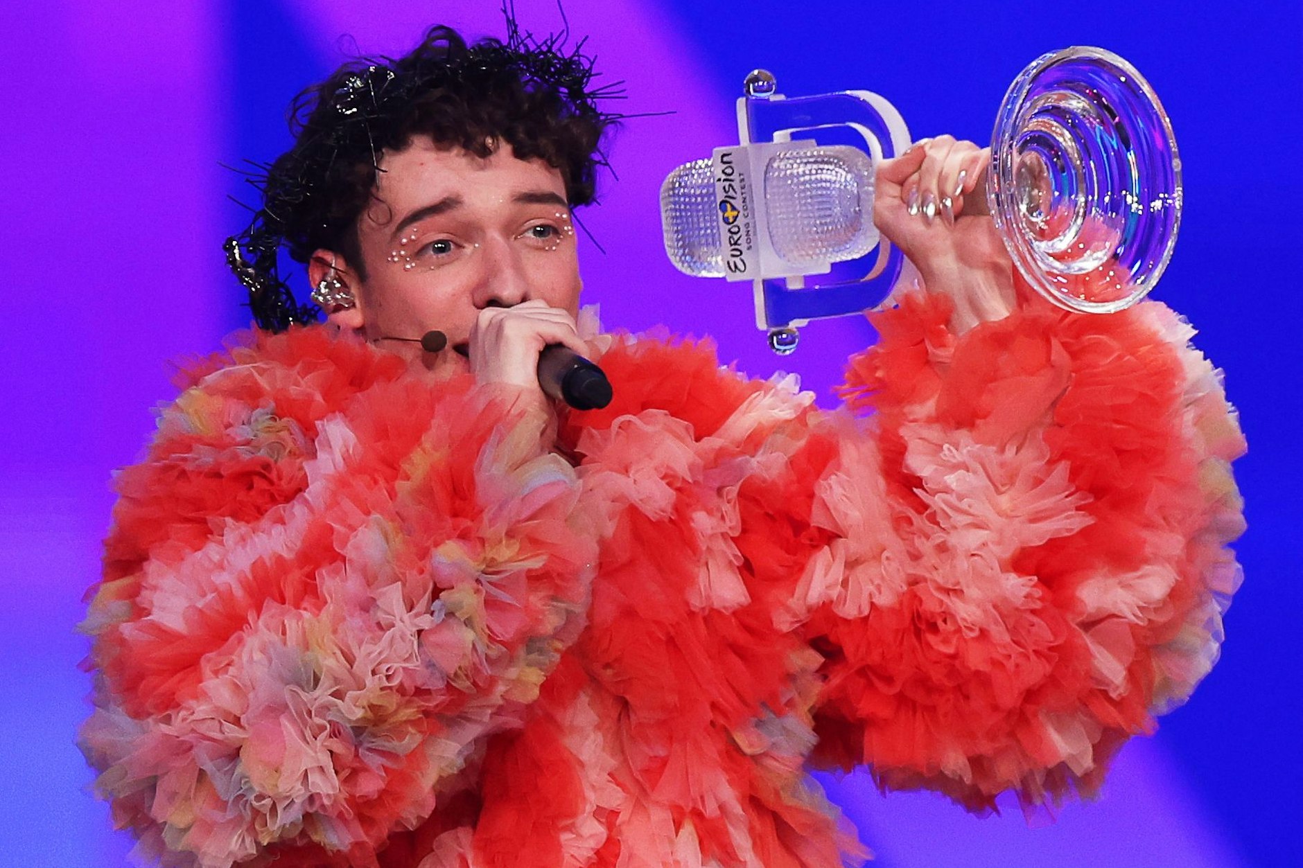 Nemo aus der Schweiz hat den ESC 2024 gewonnen.