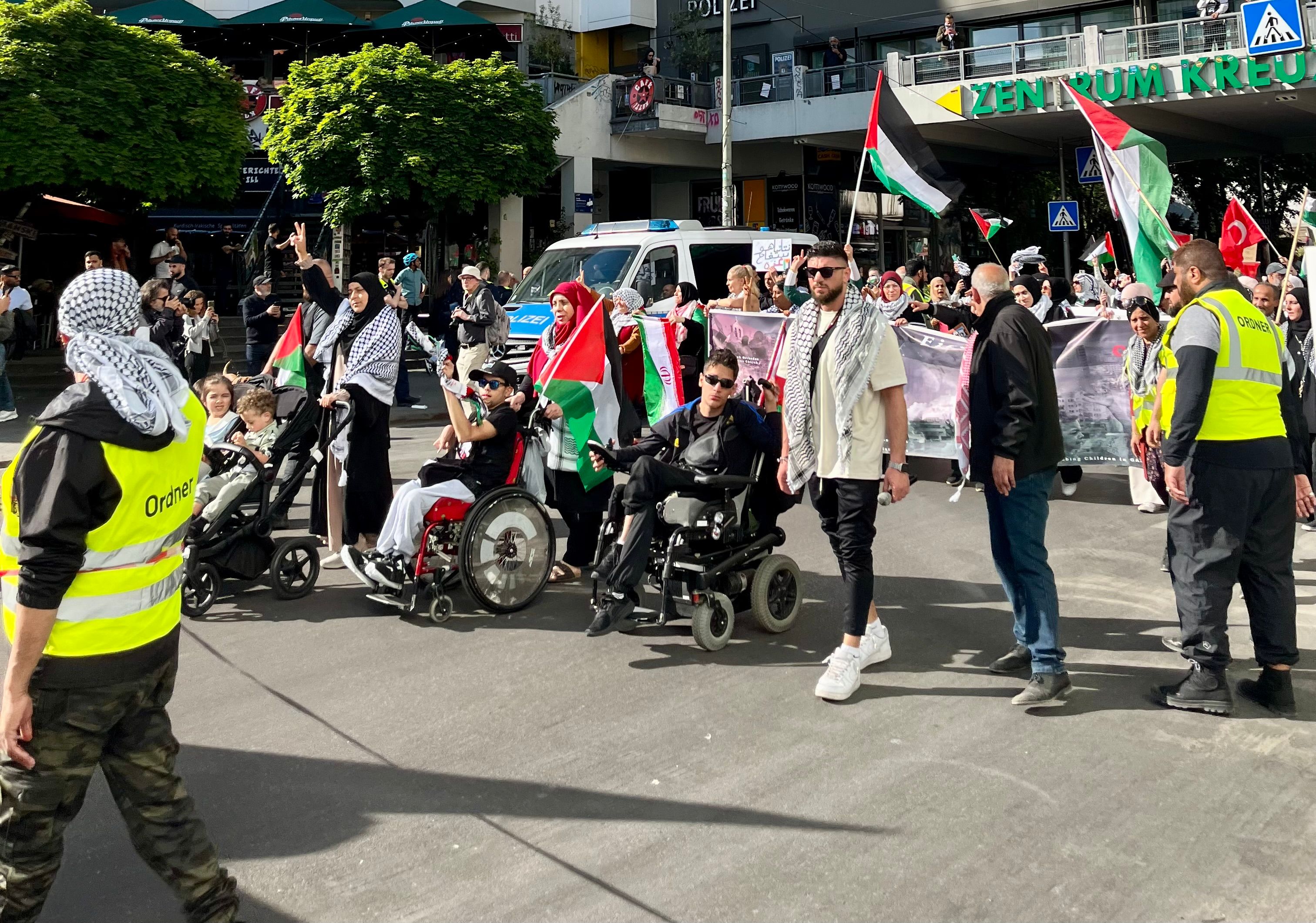 Antisemitismus, Verletzte Polizisten Und Festnahmen Nach Palästina-Demo!