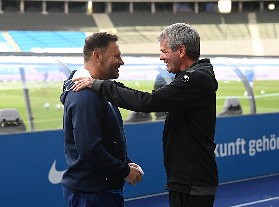 Zwei Trainer, die sich gut verstehen: Herthas Pal Dardai und Kaiserslauterns Friedhelm Funkel