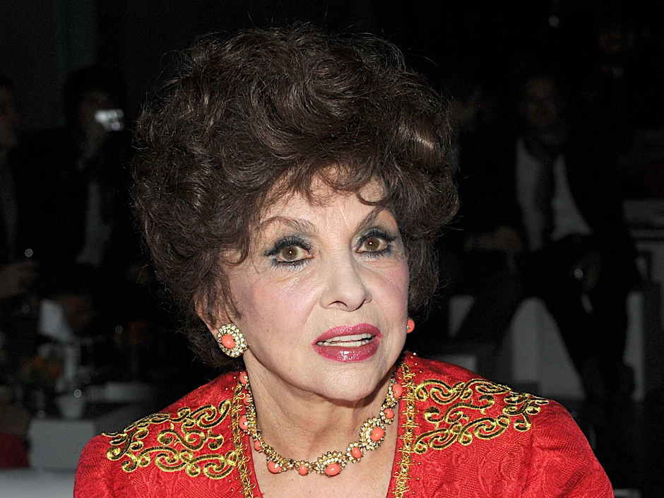 ARCHIV - Der Nachlass von Schauspielerin Gina Lollobrigida wird versteigert.  