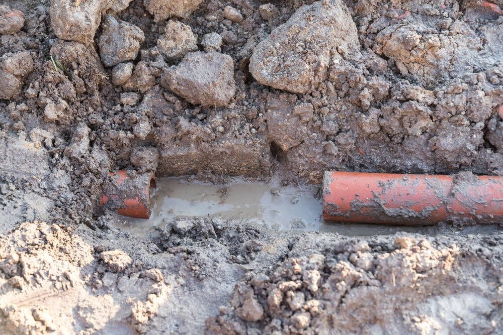 Ein Rohrschaden wie dieser ist am Sonntag in Biesdorf aufgetreten.