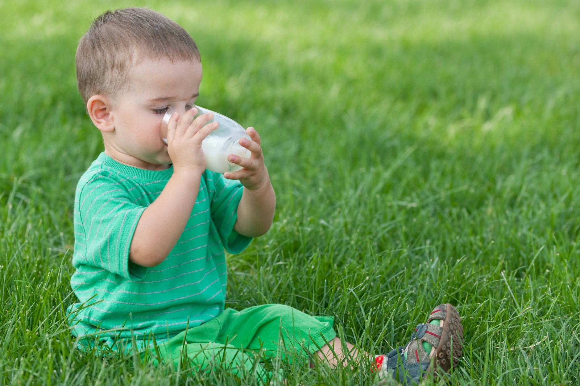 Rezept für Bananenmilch – dieses Getränk ist leicht verdaulich und daher perfekt für einen schnellen, nahrhaften Snack zwischendurch.