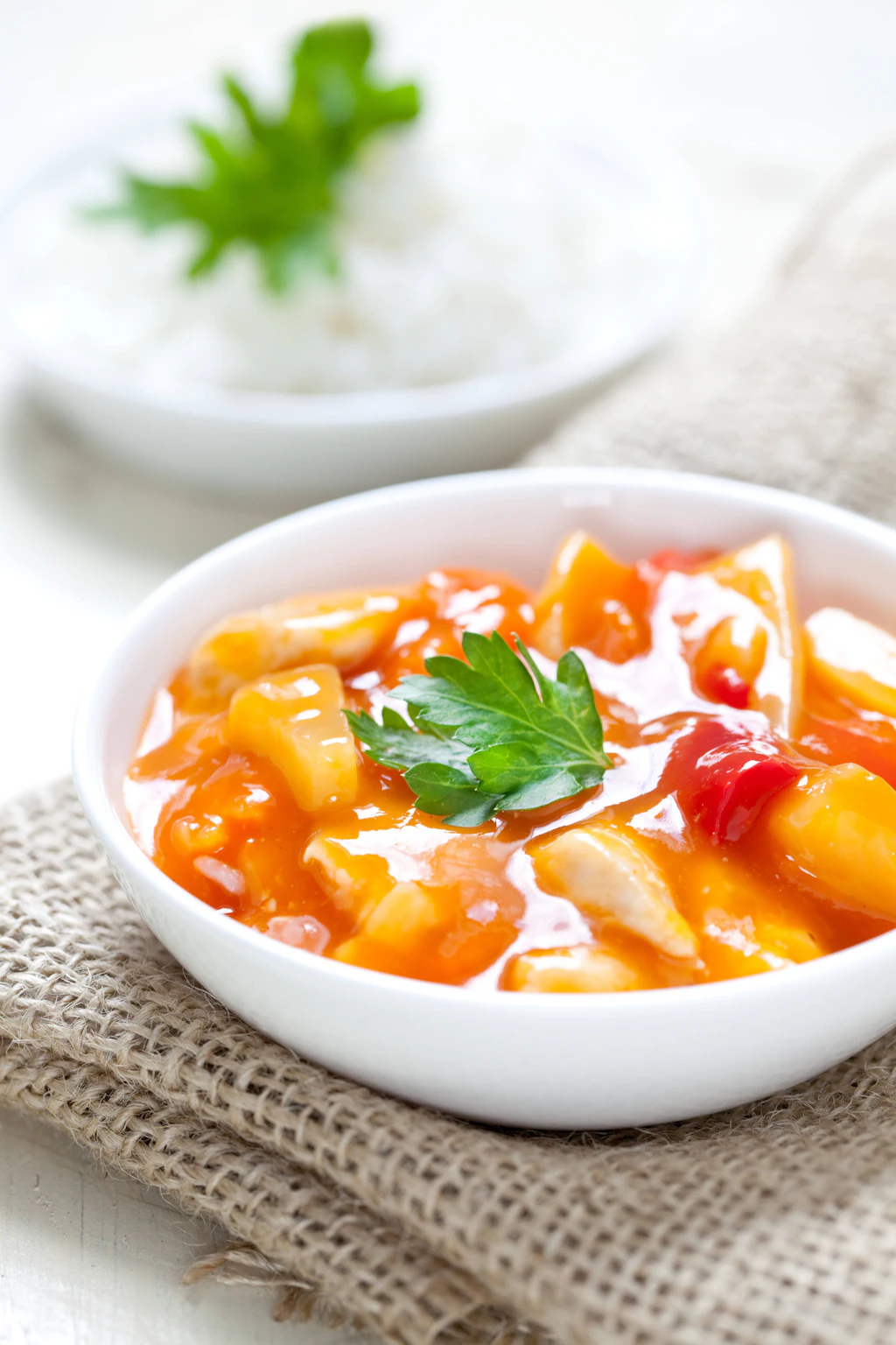 Rezept für Hähnchen süß-sauer besser als im China-Restaurant – schnell und einfach!