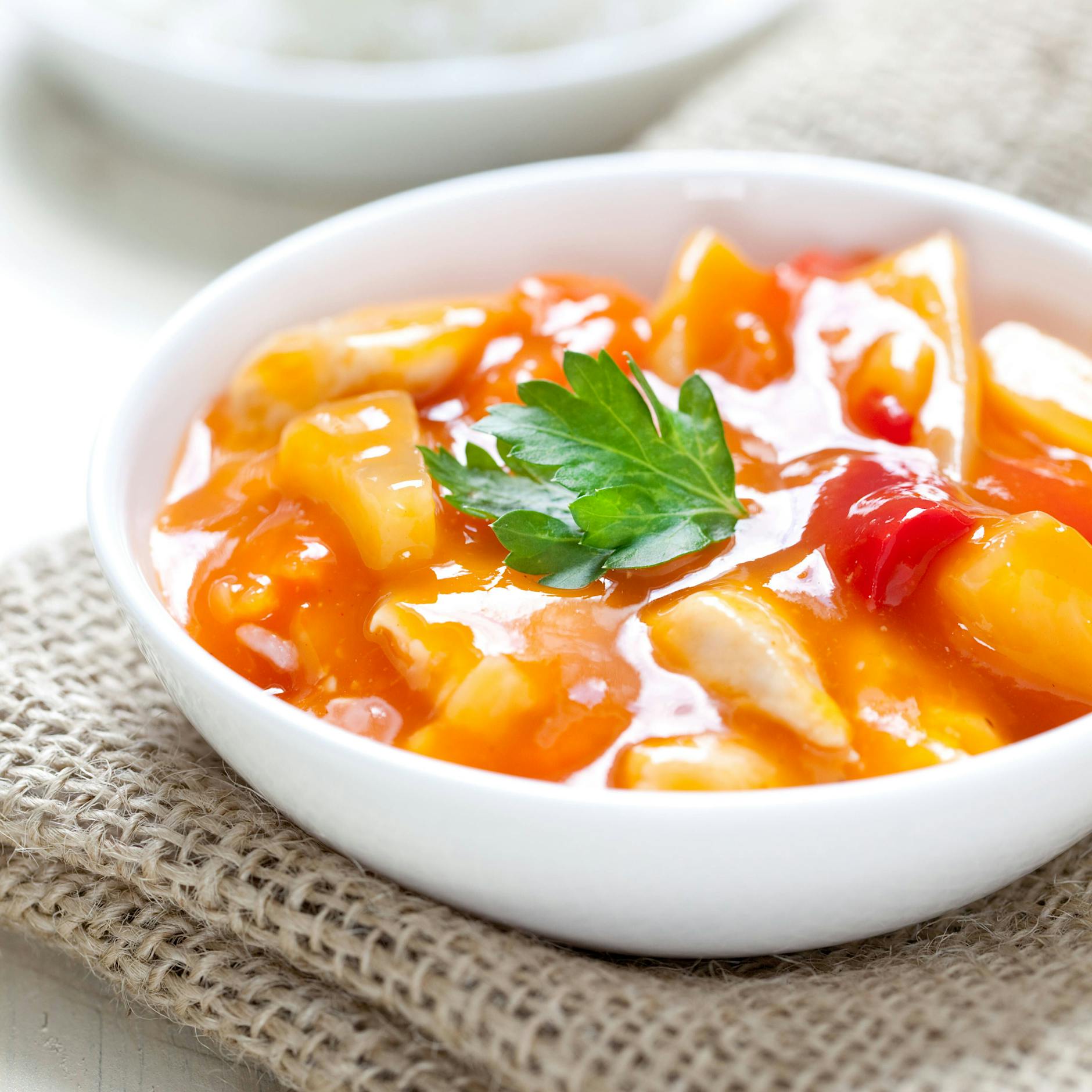 Rezept für Hähnchen süß-sauer besser als im China-Restaurant – schnell und einfach!