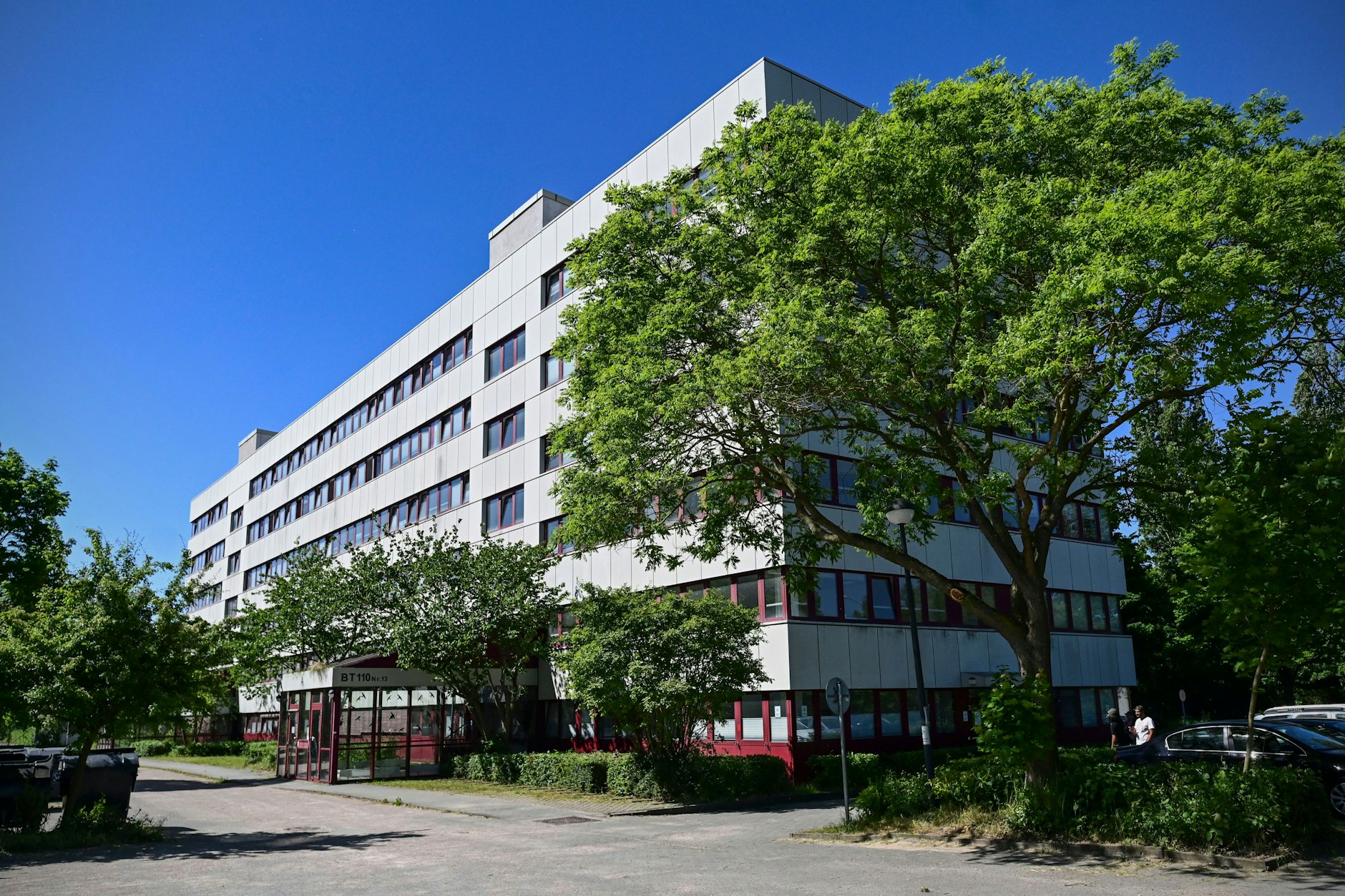 Die Flüchtlingsunterkunft an der Bitterfelder Straße in Berlin-Marzahn