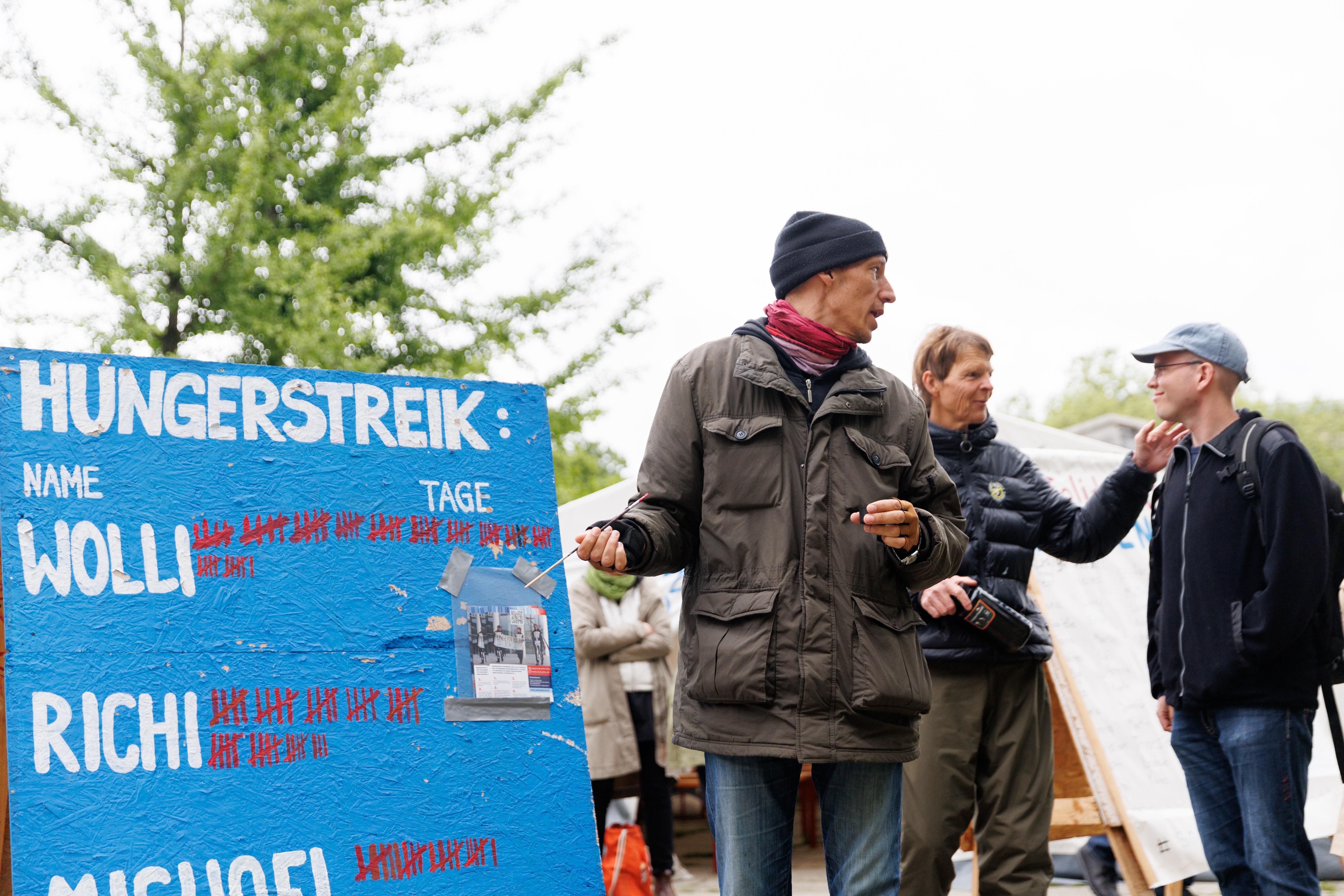 Image - Hungerstreik am Kanzleramt: Aktivist in Klinik!