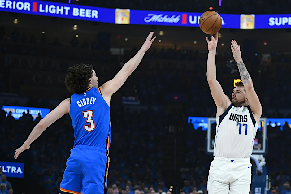 Mavericks-Guard Luka Doncic kam im zweiten Spiel gegen OKC auf 29 Punkte, zehn Rebounds und sieben Assists.  