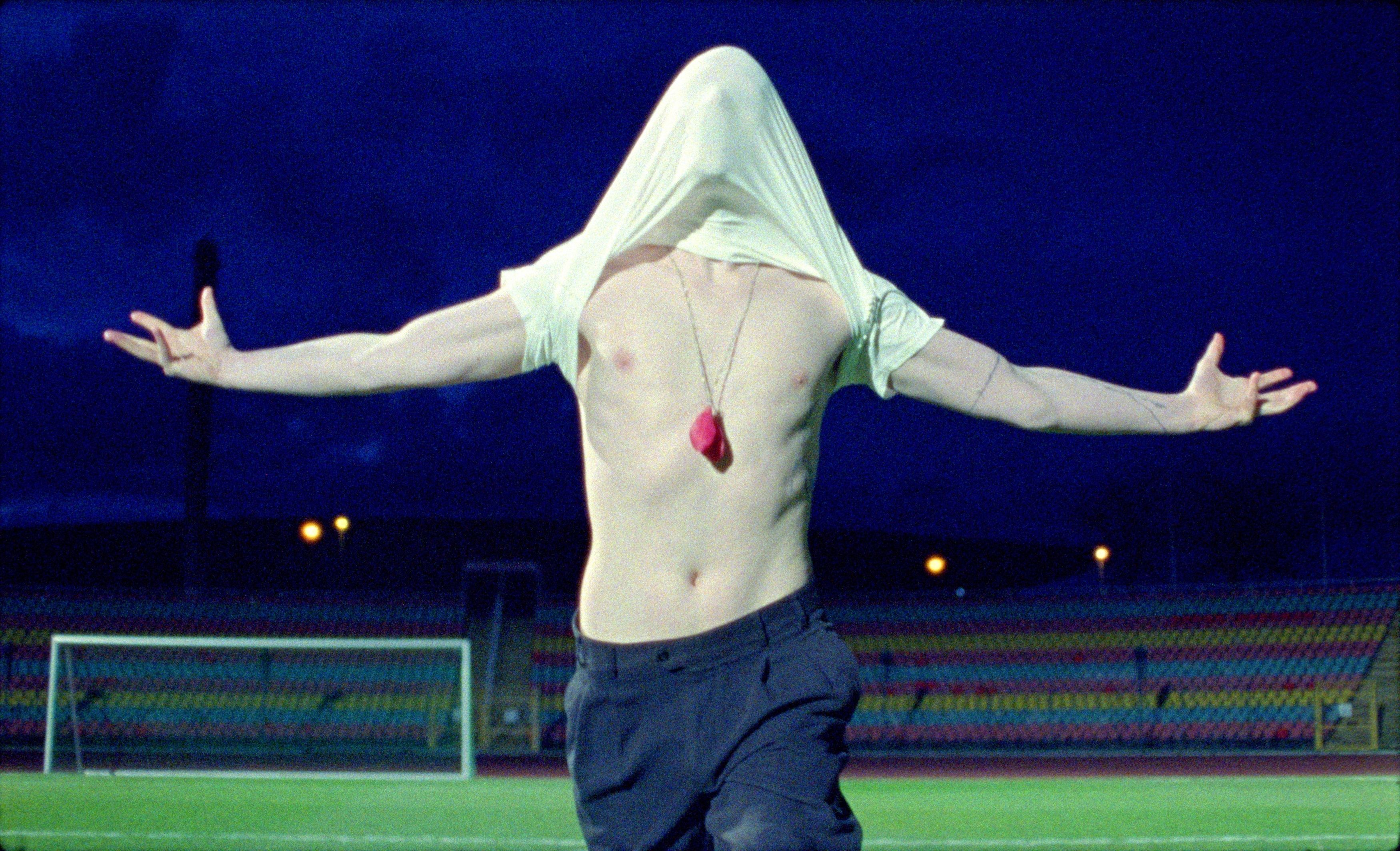 Image - „Winner“: Marianna Simnett macht Kunst über Fußball – zu sehen im Hamburger Bahnhof in Berlin