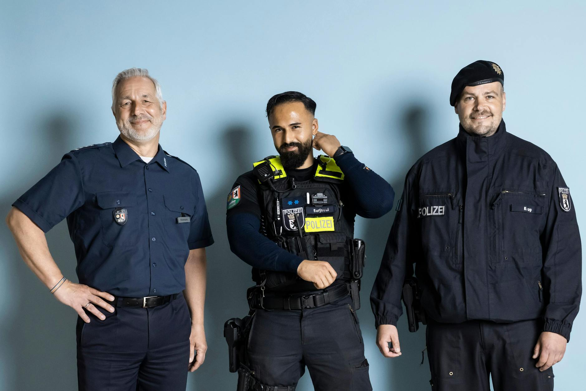 Durchaus zupackend (von li.): Michael Rickmann (Erster Polizeihauptkommissar), Polizeimeister Mohammed Berjaoi und Ronny Knop, ebenfalls Erster Polizeihauptkommissar