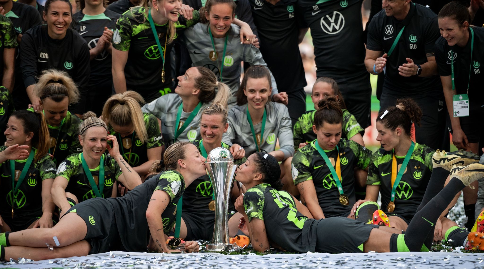 Image - „Sehr stolz“: Wolfsburg feiert zehnten Pokaltitel in Serie