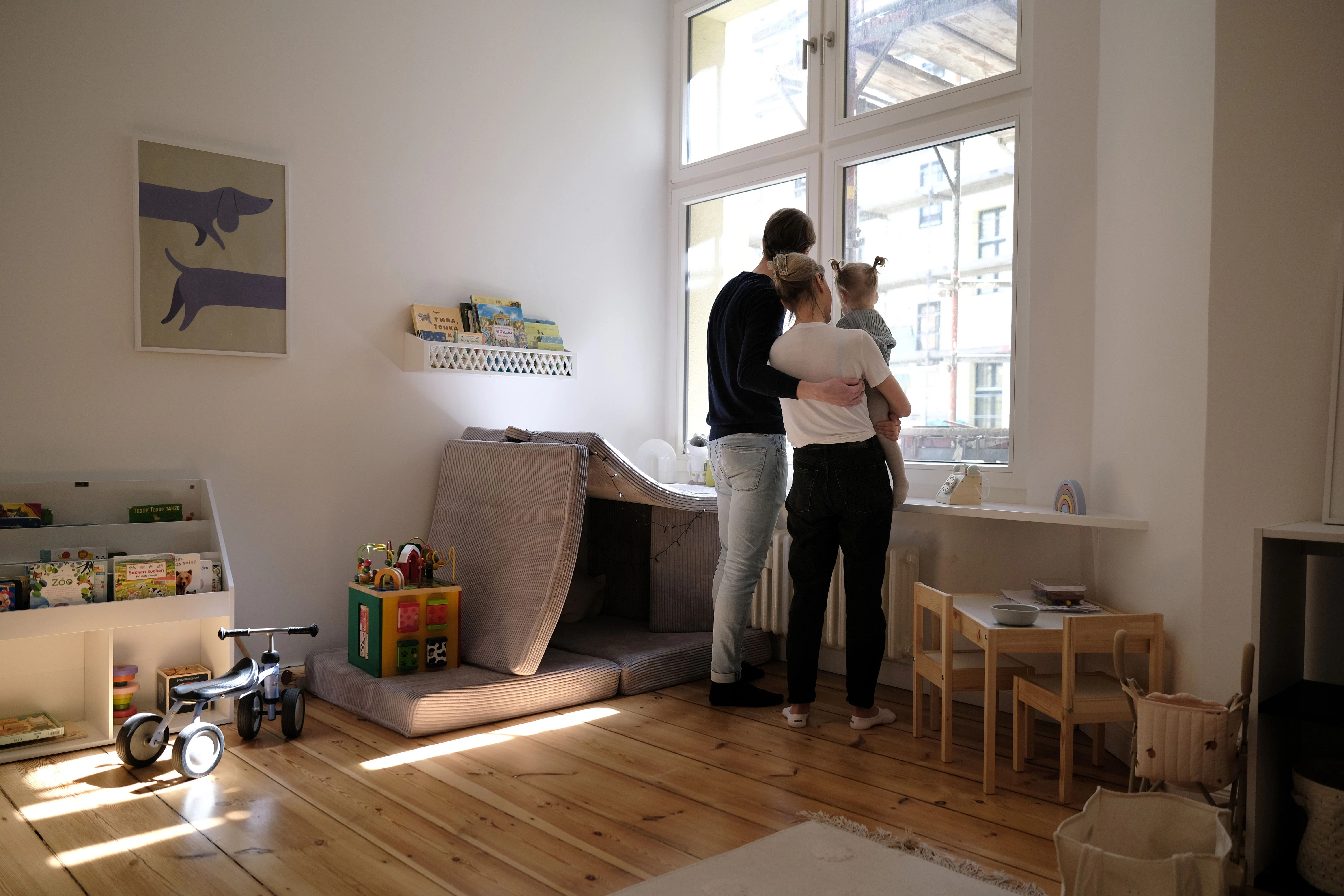Im Fegefeuer gefangen: Wie ein Bautrger in Berlin Wohnungskufer in die  Verzweiflung treibt