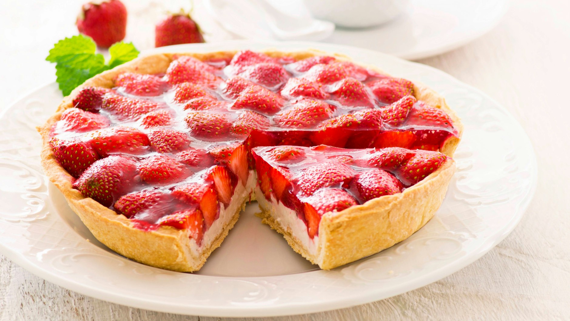 Die liebste Sommerfrucht der Deutschen schmeckt besonders gut in Kuchenform.