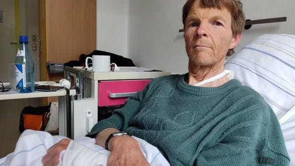 Brach seinen Hungerstreik ab: Michael Winter in der Klinik Schwabing in München.