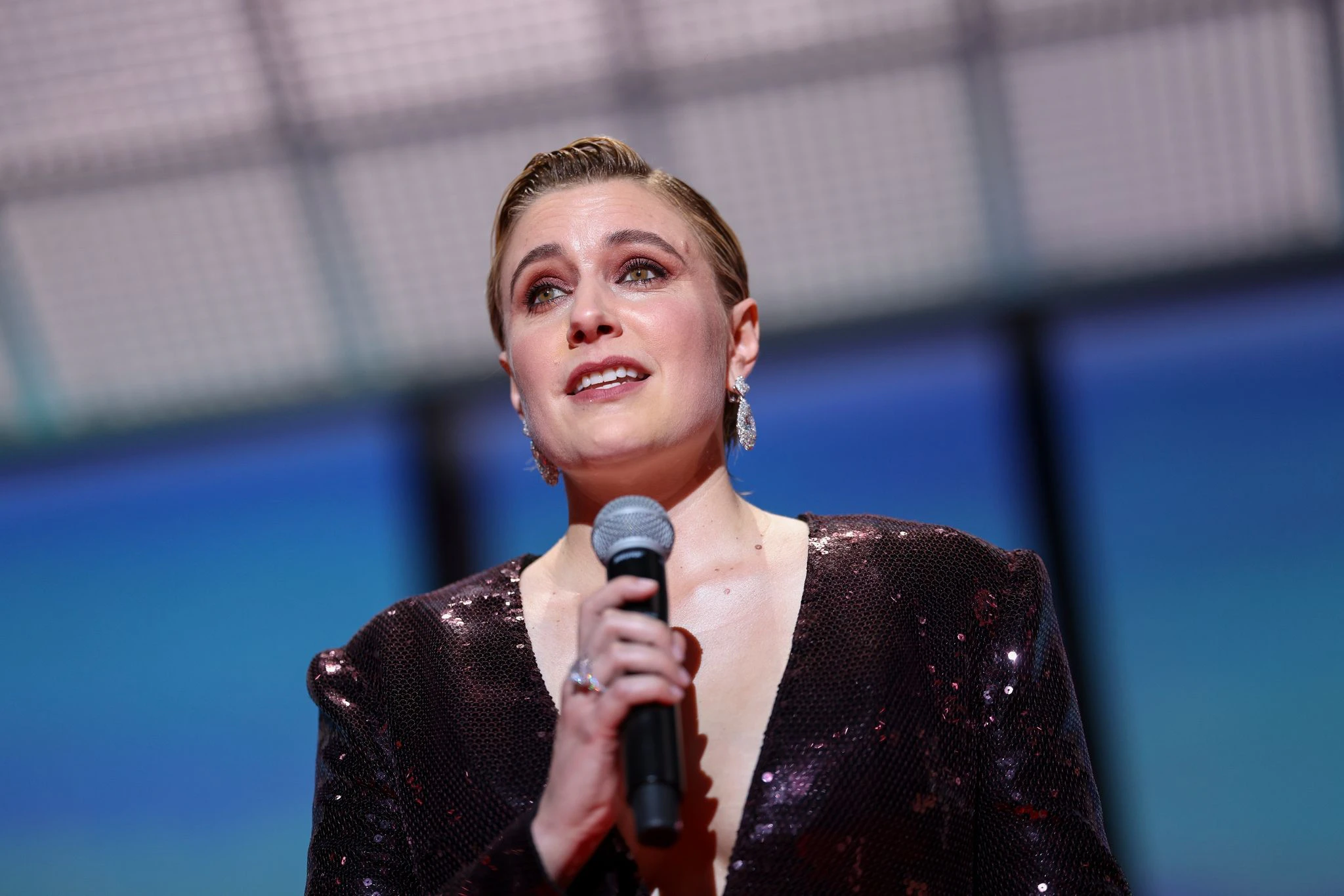 Jurypräsidentin Greta Gerwig bei der Eröffnungsfeier des 77. Filmfestivals von Cannes.  