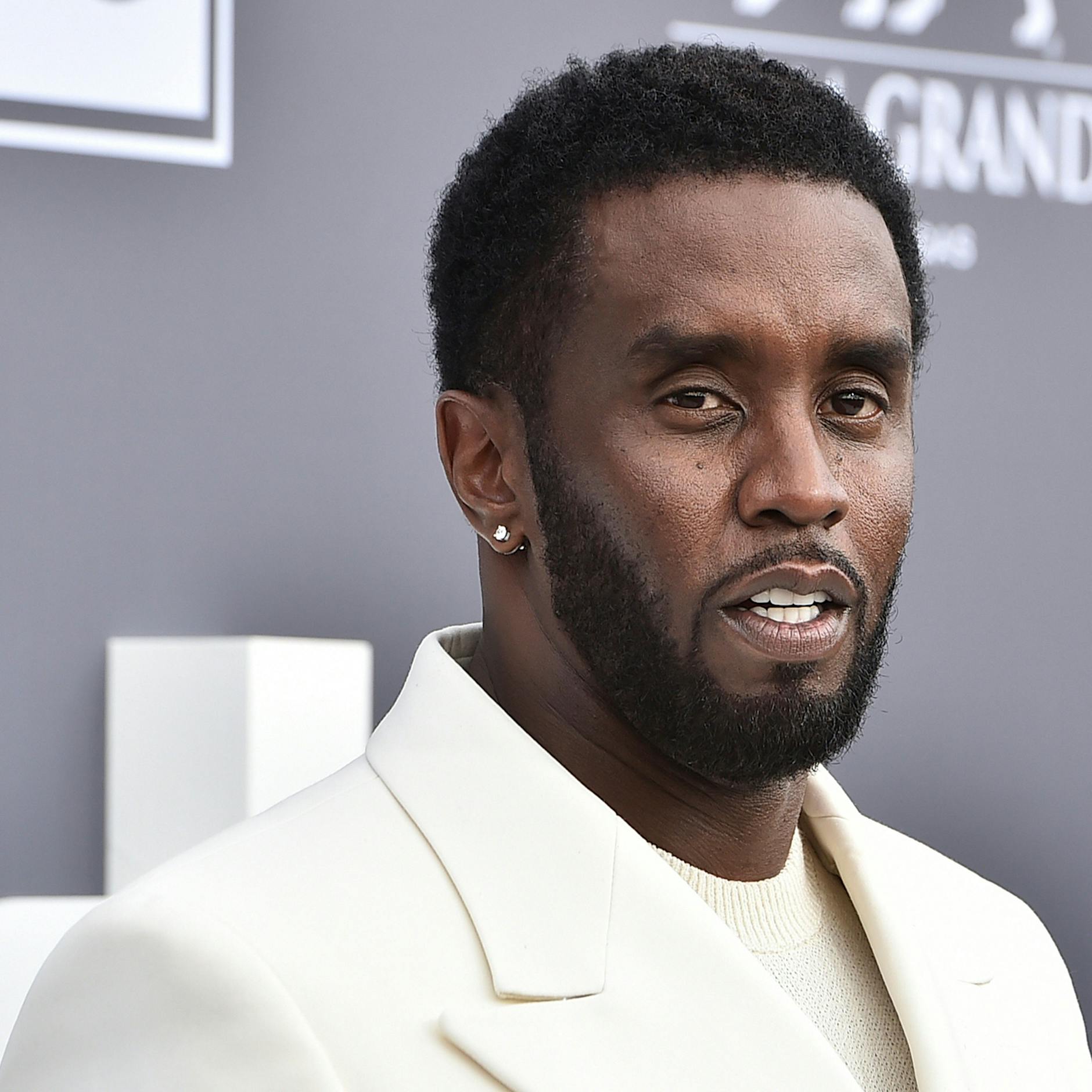 Gewalttätiger Angriff: US-Rapper Sean „Diddy“ Combs entschuldigt sich