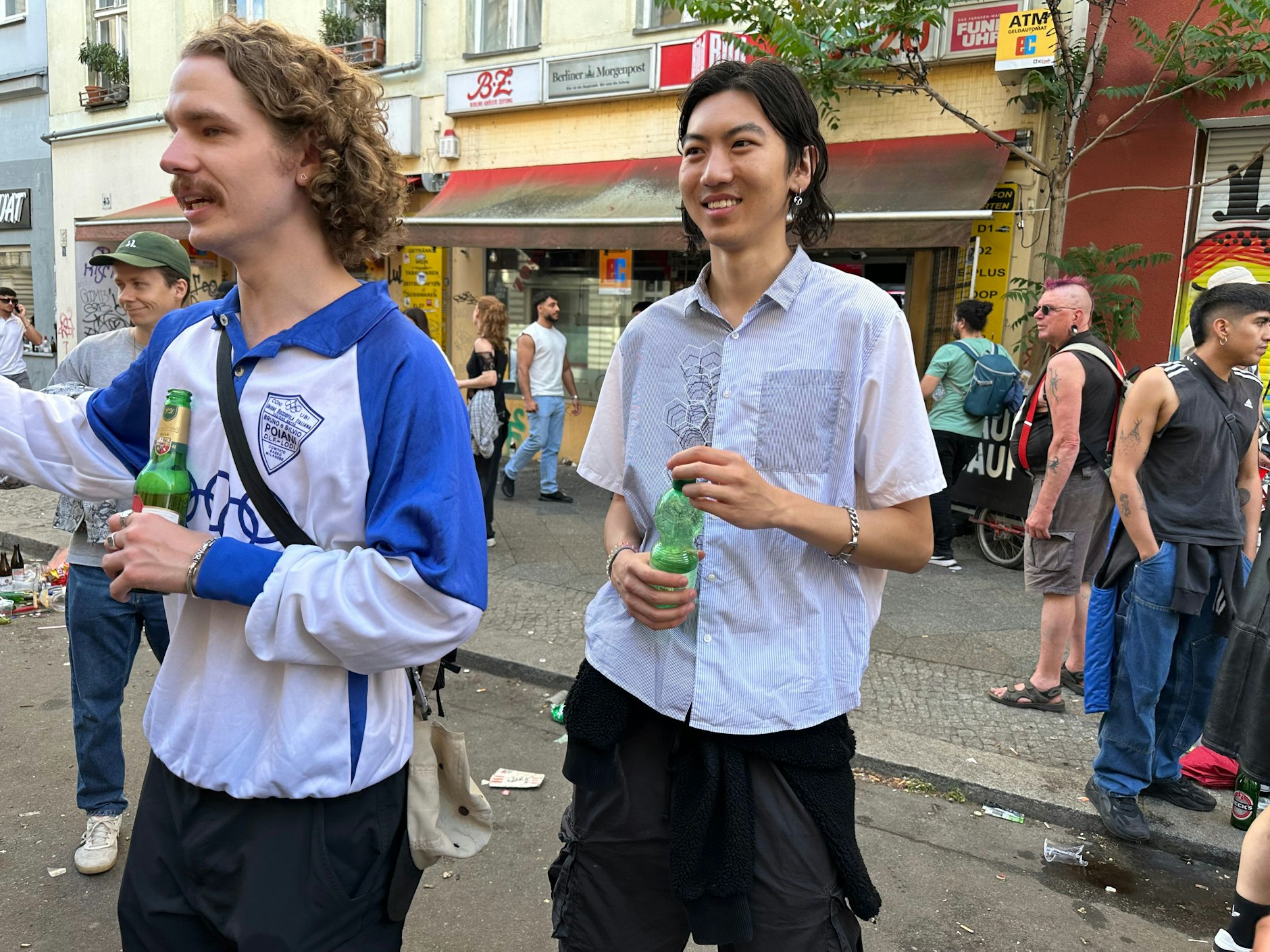 Die Stimmung war entspannt und ausgelassen, wohin man schaute. 