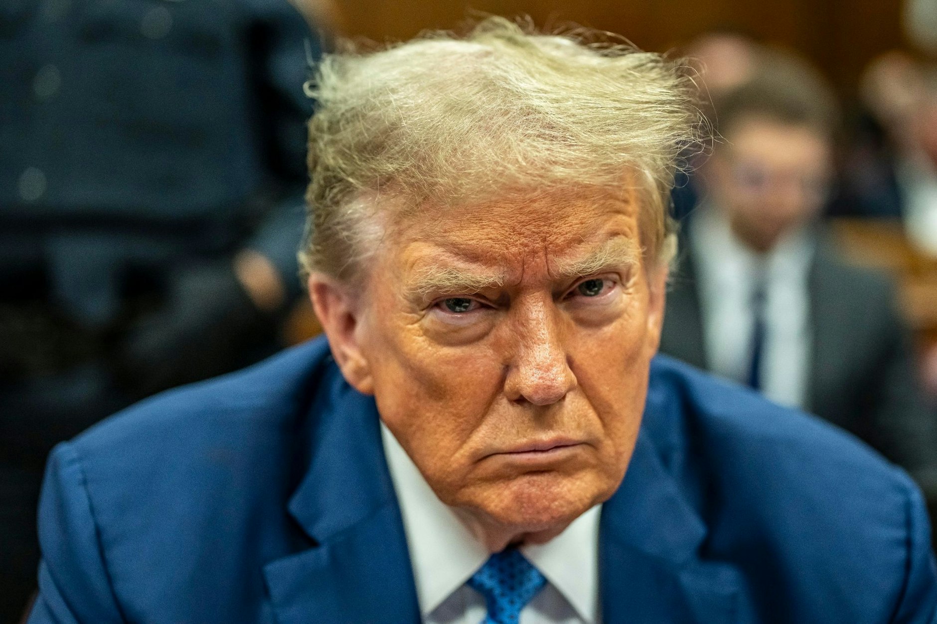 Der frühere amerikanische Präsident Donald Trump wütet gegen einen schwedischen Filmemacher.