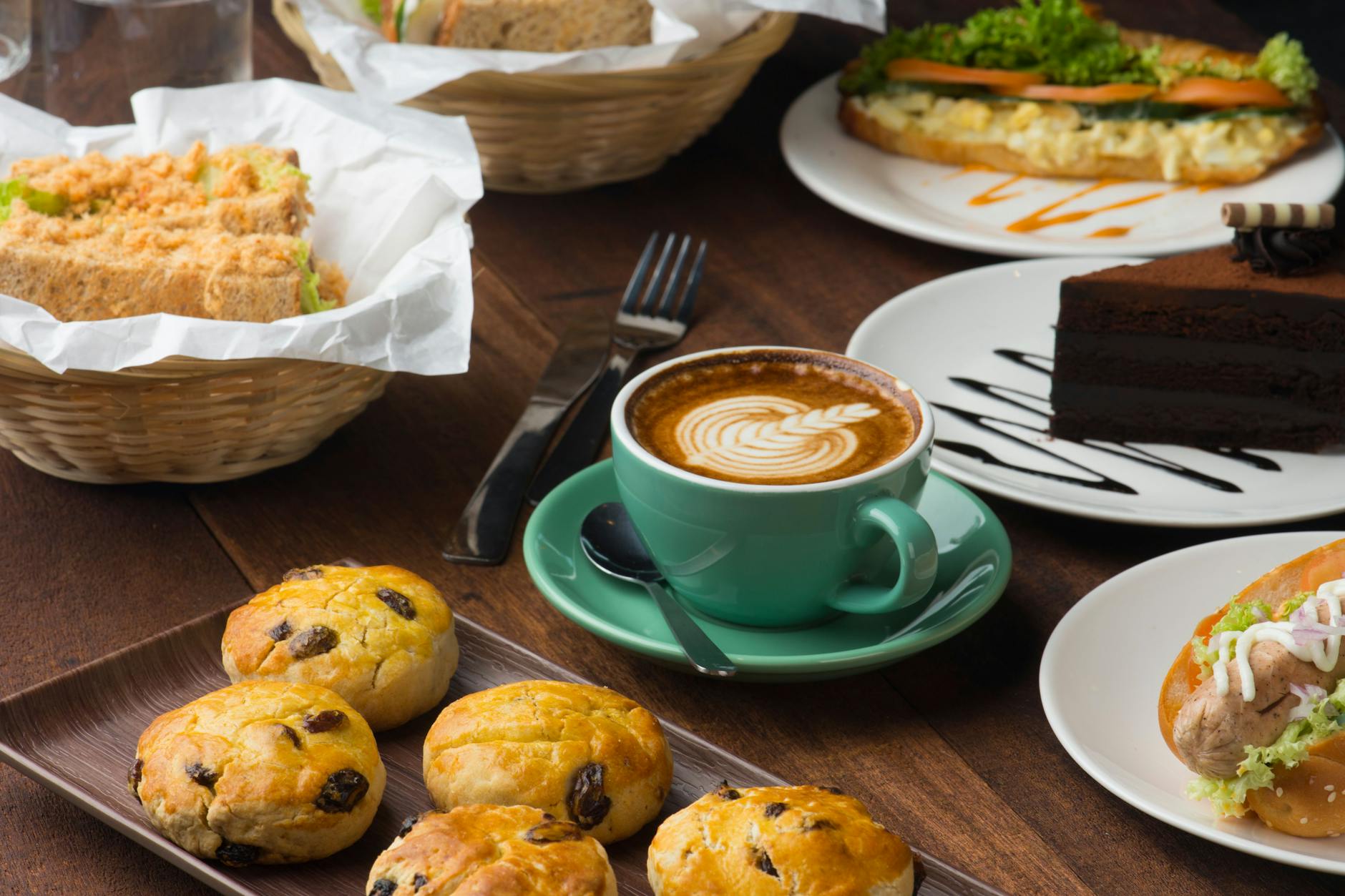 Rezept für frisch gebackene Hafer-Scones! Schnell, einfach und lecker