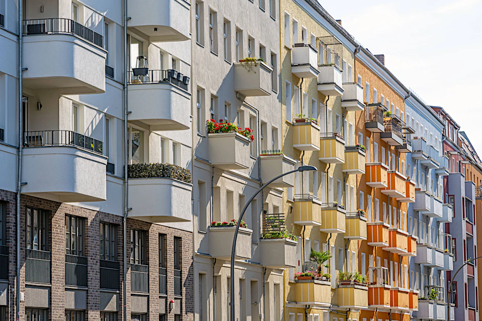 Wer in Berlin eine Wohnung sucht, sollte alle Dokumente beisammen haben.