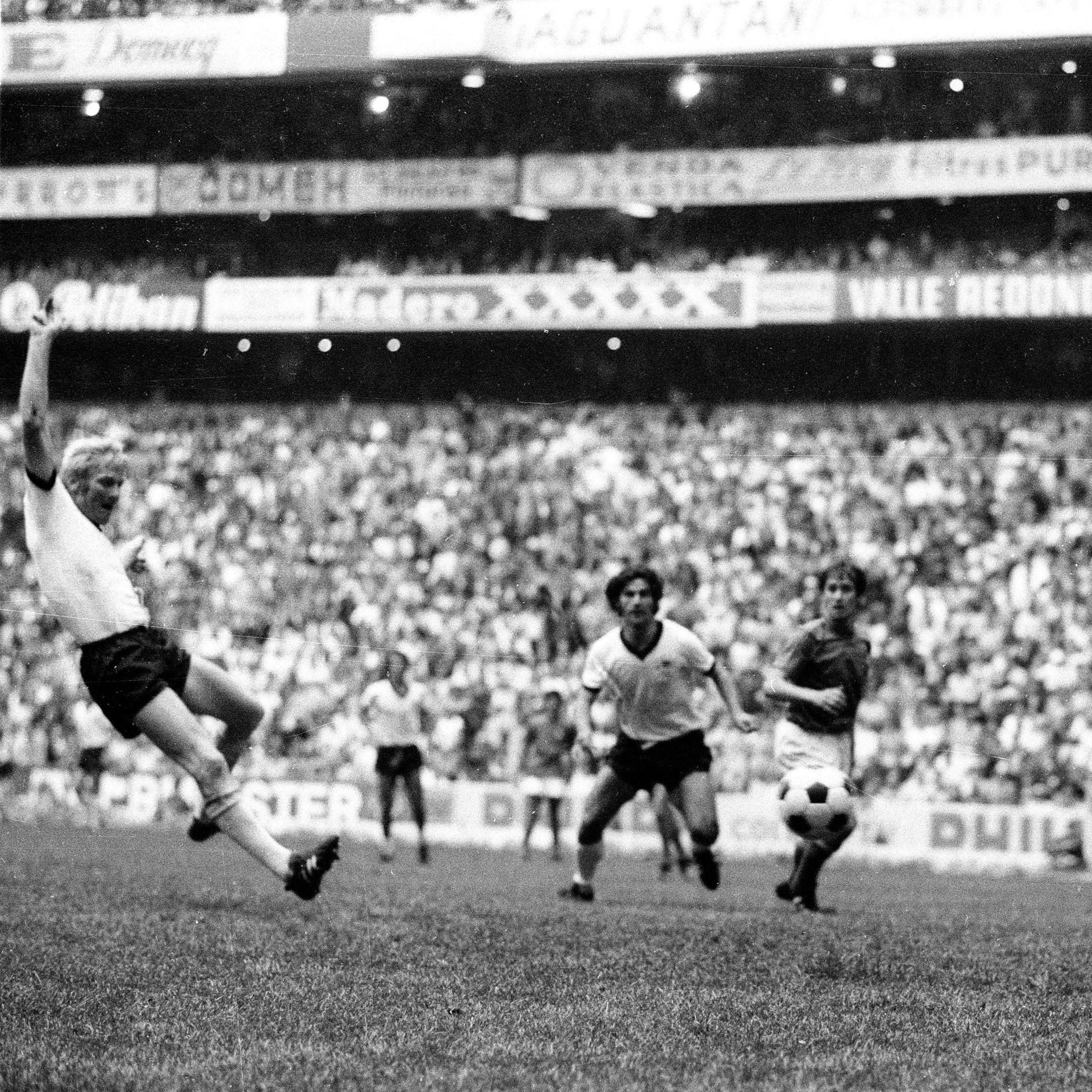 Image - Ein Tor für die Ewigkeit: Zum Tod von Karl-Heinz Schnellinger