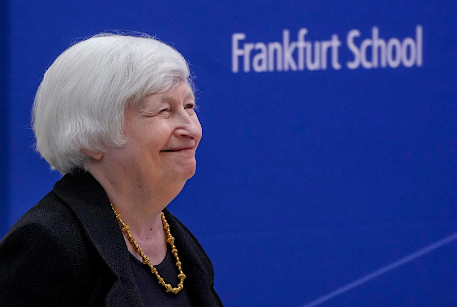 Janet Yellen wurde am 21. Mai 2024 die Ehrendoktorwürde der Frankfurt School of Finance in Frankfurt am Main verliehen.&nbsp;